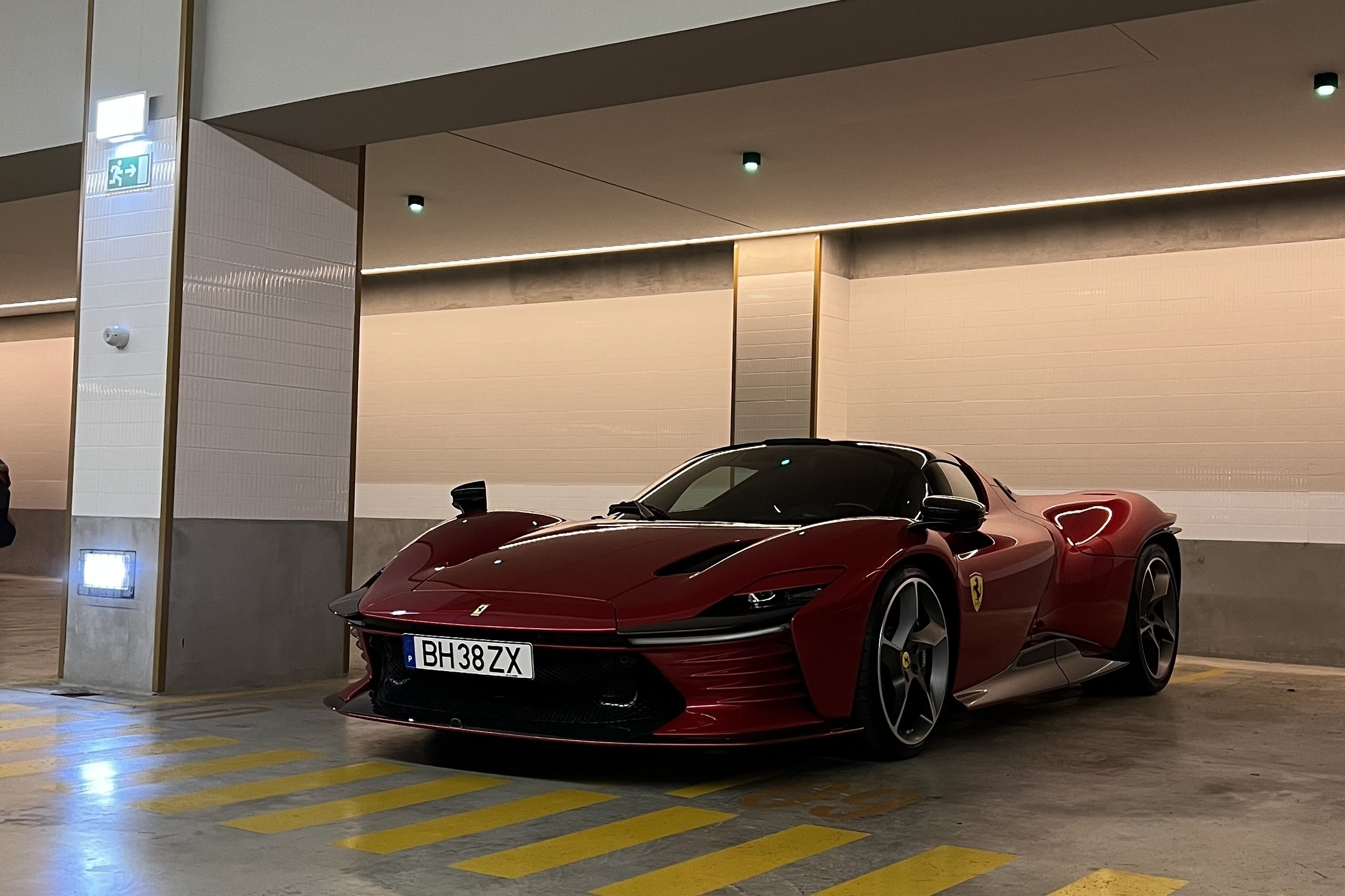 sieu xe,  ronaldo,  Cristiano Ronaldo,  ferrari,  daytona sp3,  sp3,  monza sp1,  monza sp2,  ferrari daytona sp3,  bo dao nha anh 1