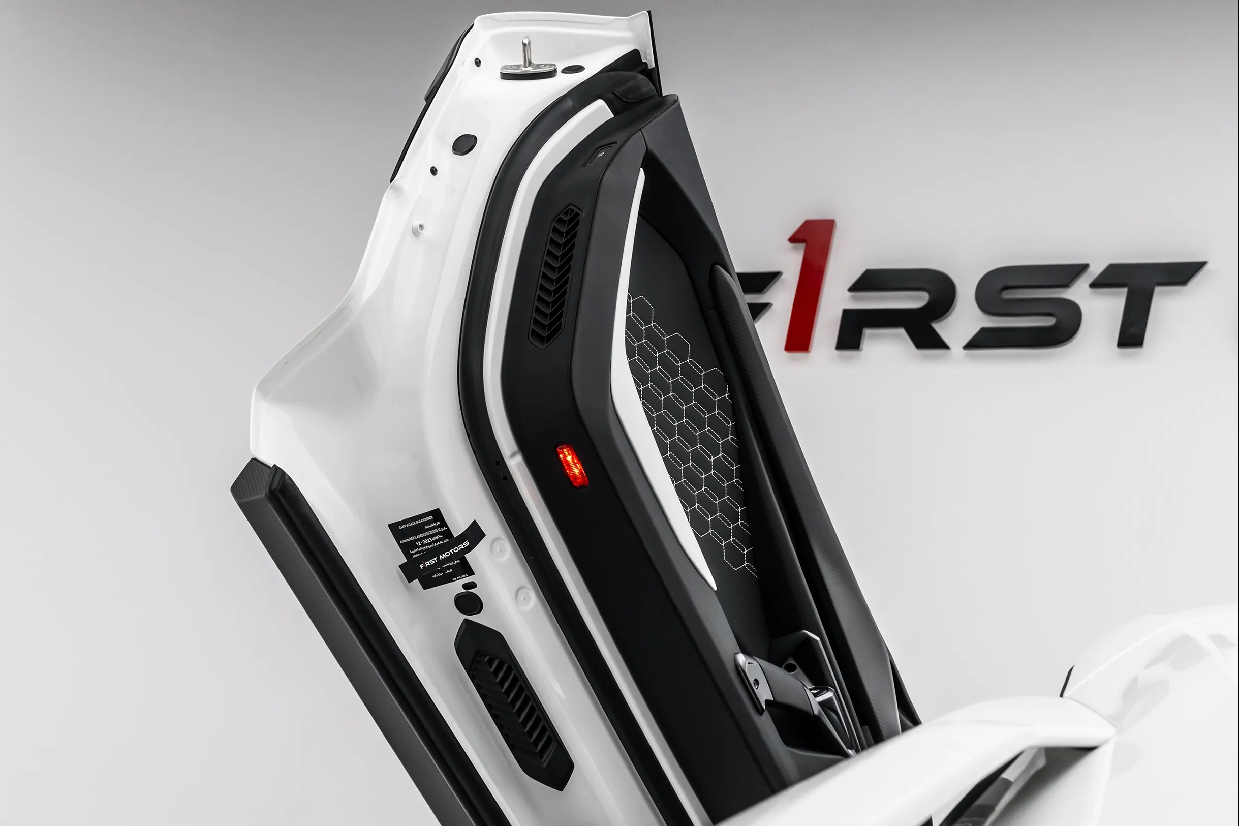 siêu xe, uae, lamborghini, revuelto, hybrid, lamborghini revuelto ảnh 13 sieu xe, uae, lamborghini, revuelto, hybrid, lamborghini revuelto anh 13