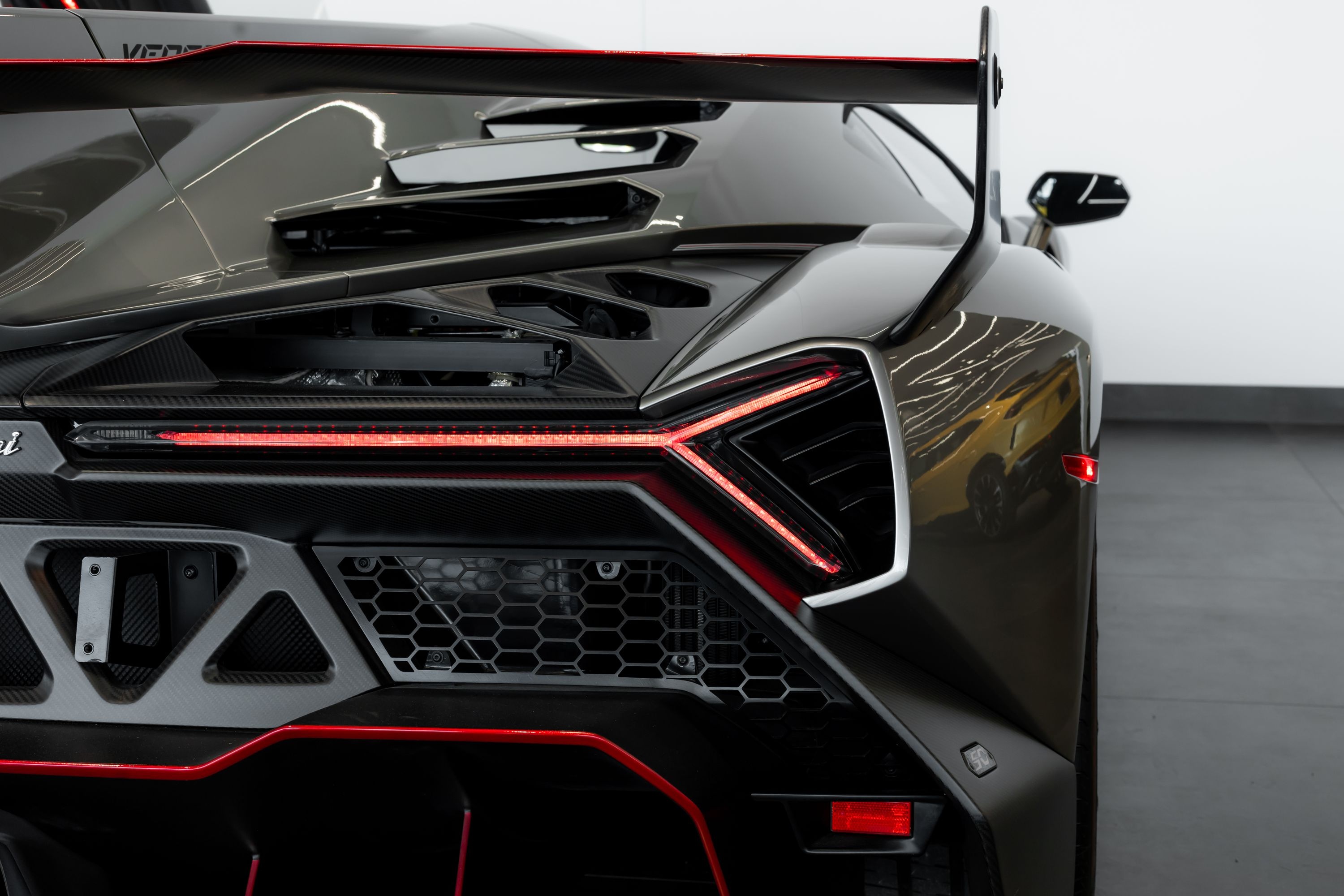 lamborghini,  veneno,  veneno roadster,  aventador,  siêu xe,  canada,  đấu giá ảnh 9 lamborghini,  veneno,  veneno roadster,  aventador,  sieu xe,  canada,  dau gia anh 9