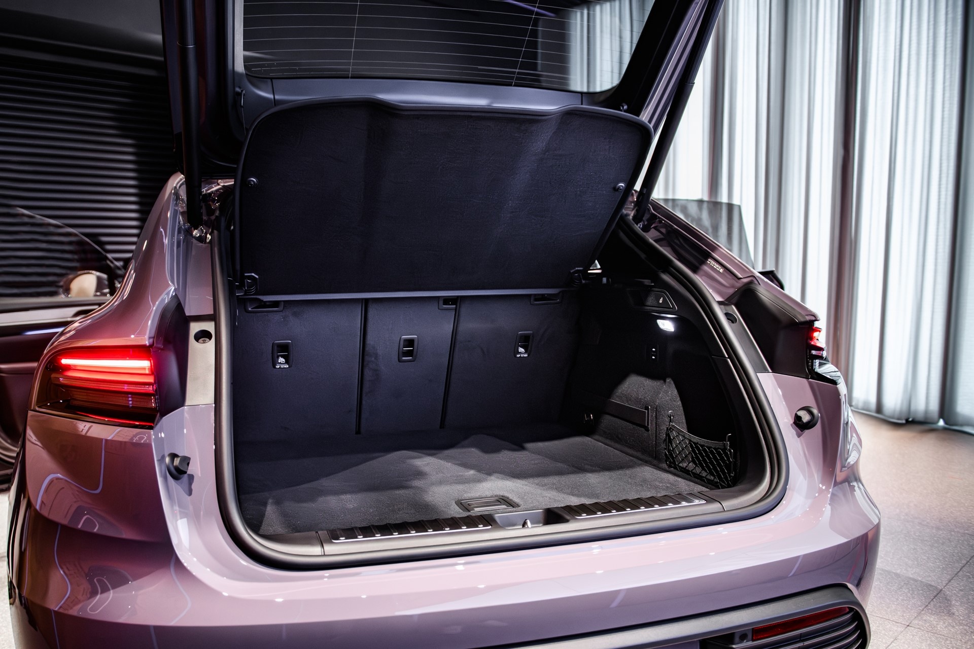 porsche, macan, macan ev, macan electric, macan thuần điện, xe điện, ev, porsche macan ev, porsche macan electric, porsche việt nam ảnh 10 porsche, macan, macan ev, macan electric, macan thuan dien, xe dien, ev, porsche macan ev, porsche macan electric, porsche viet nam anh 10