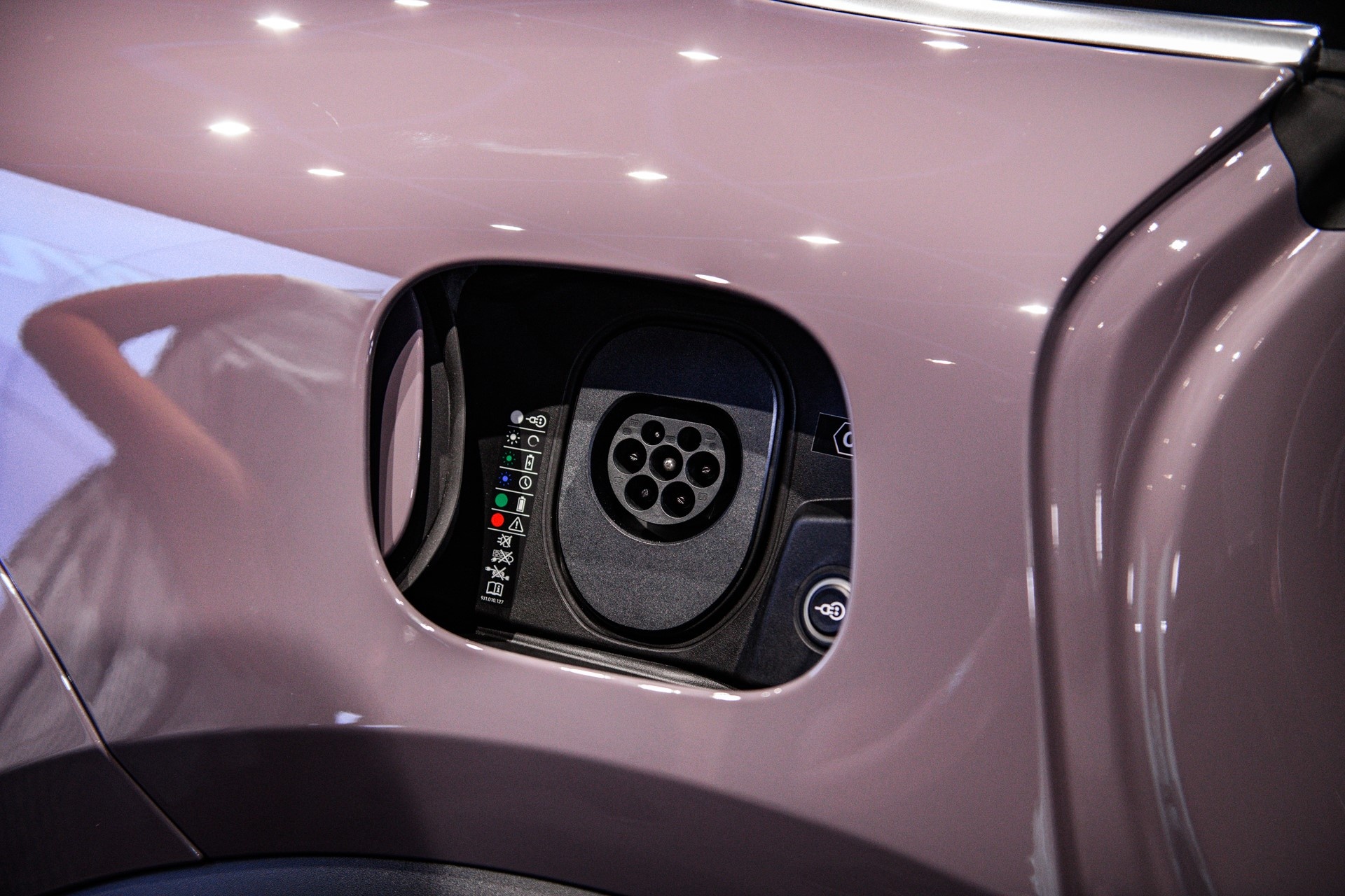 porsche,  macan,  macan ev,  macan electric,  macan thuan dien,  xe dien,  ev,  porsche macan ev,  porsche macan electric,  porsche viet nam anh 16