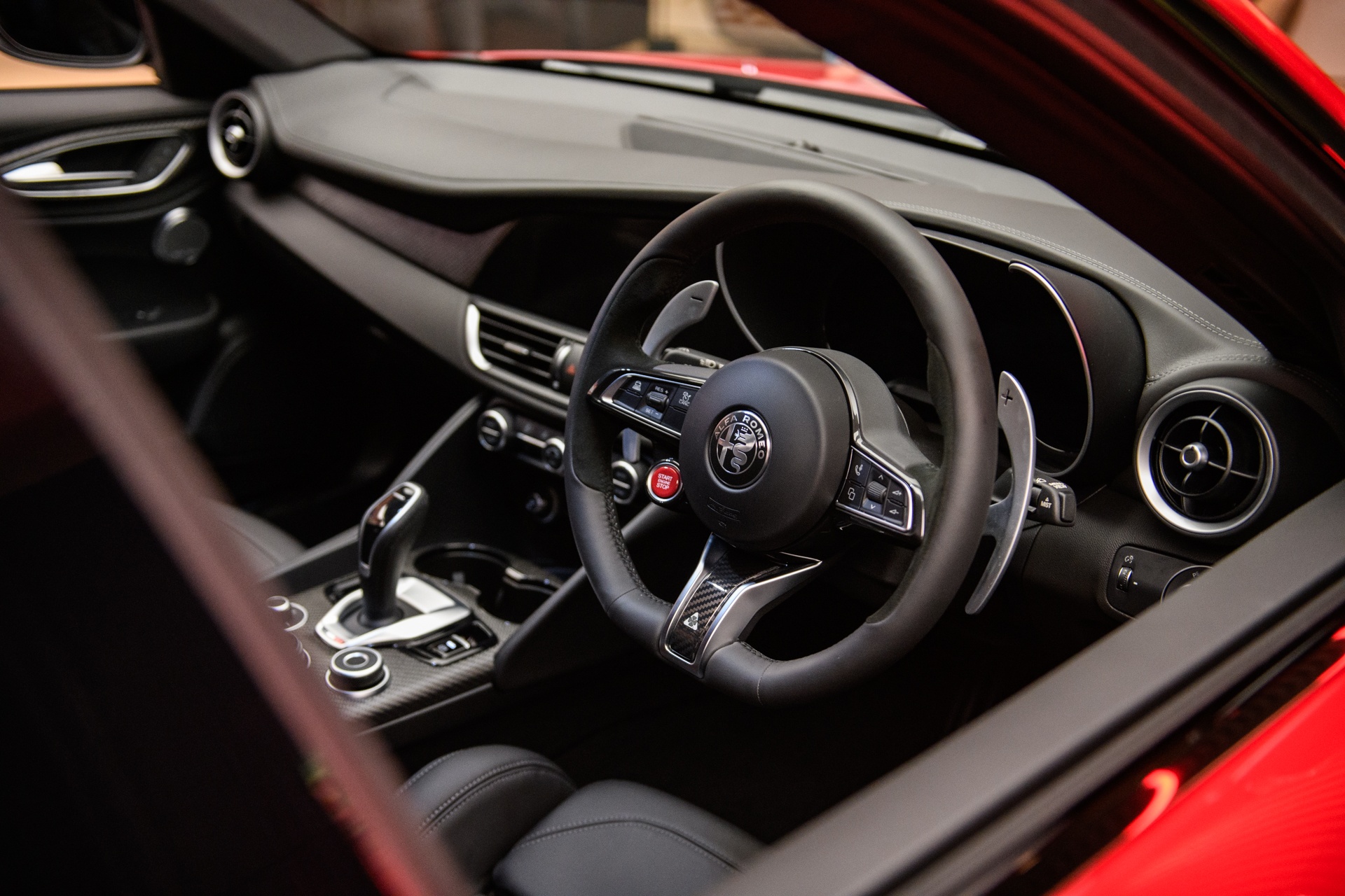 alfa romeo,  giulia,  quadrifoglio,  giulia quadrifoglio,  alfa romeo giulia quadrifoglio,  hieu nang cao,  singapore anh 6