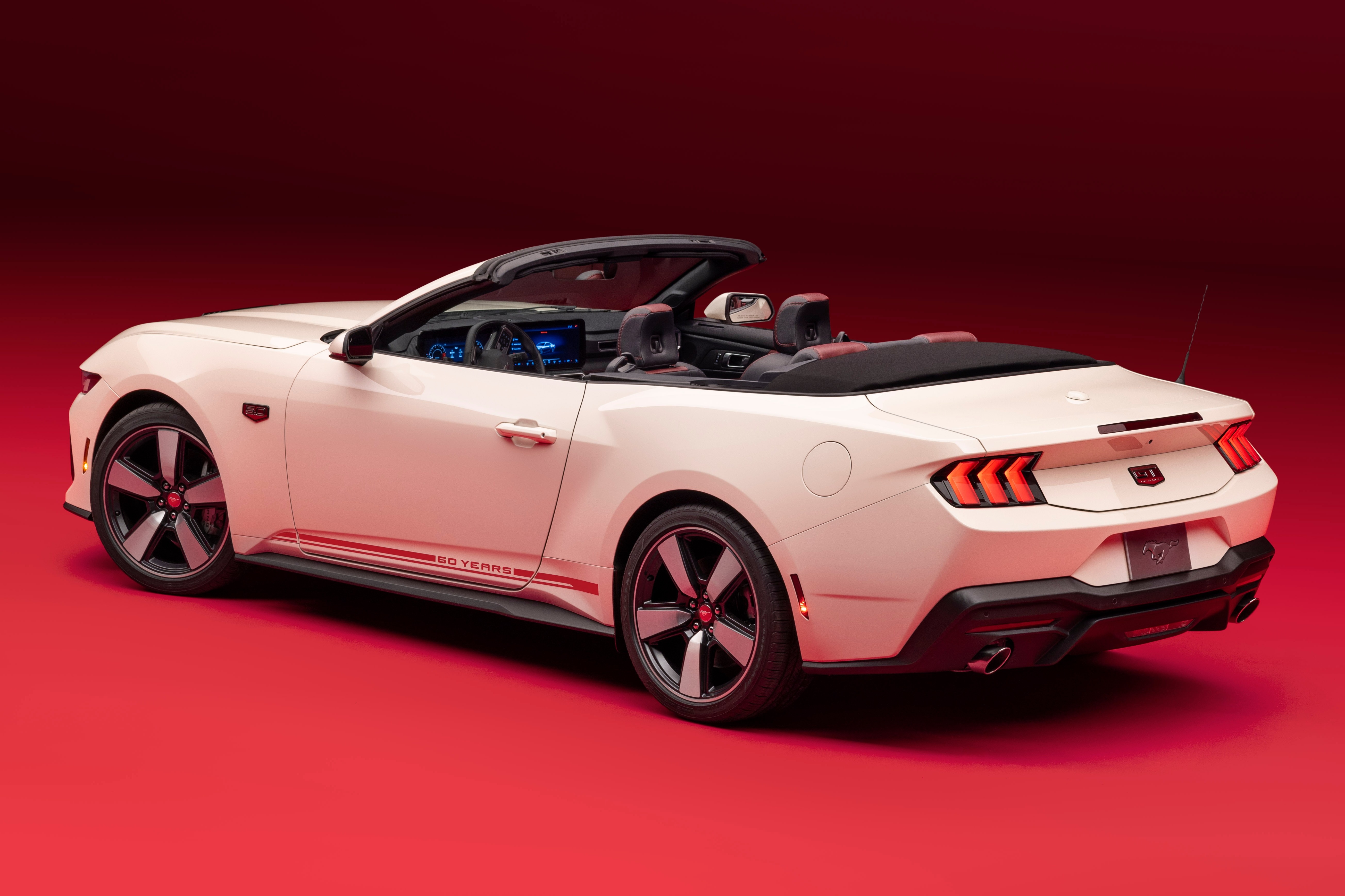 ford,  mustang,  mustang gt,  ford mustang gt,  mustang gt premium,  60th anniversary,  mustang 60th anniversary,  xe co bap anh 14