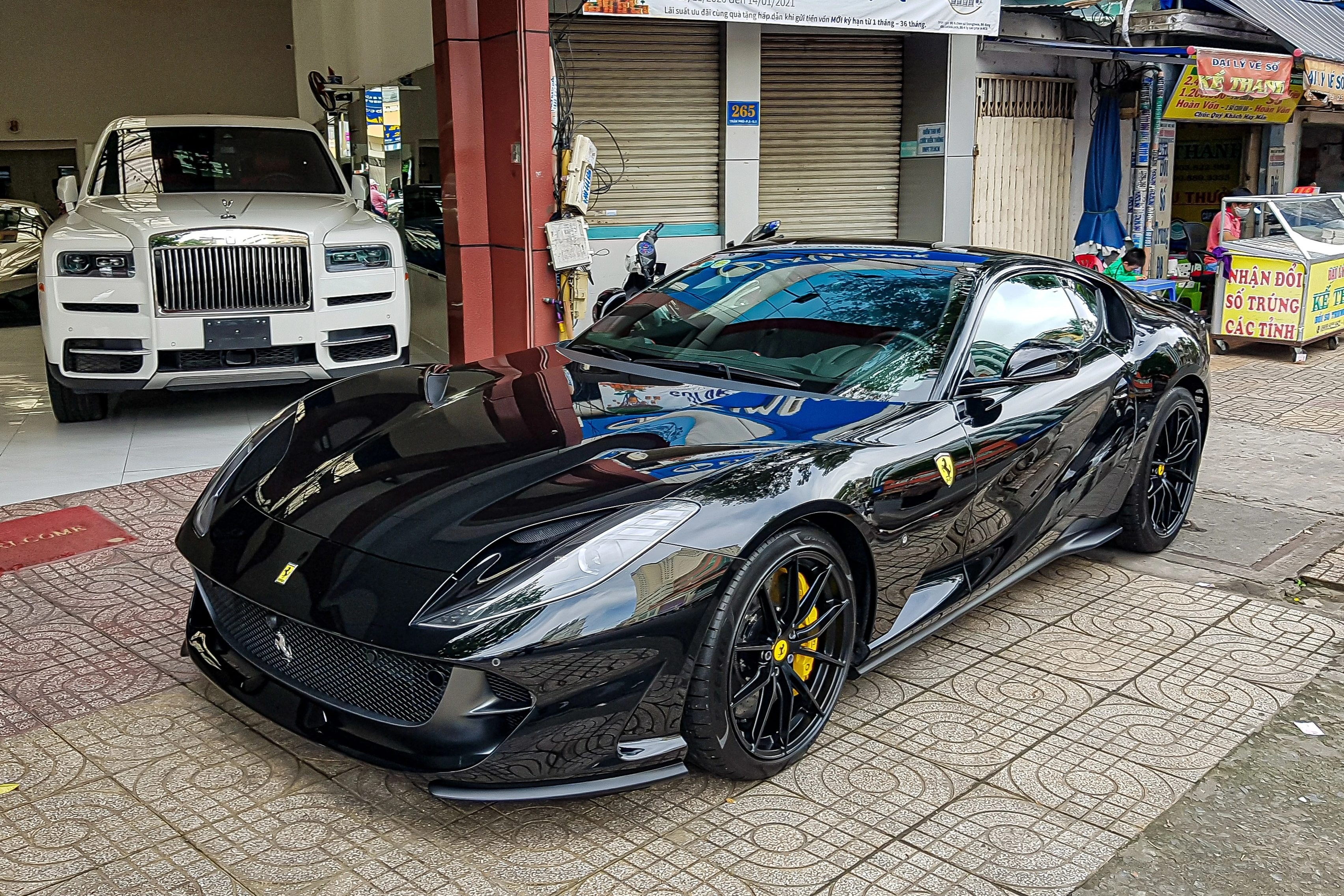 siêu xe,  qua vũ,  đặng lê nguyên vũ,  mercedes,  ferrari,  aston martin,  lotus,  maserati ảnh 9 sieu xe,  qua vu,  dang le nguyen vu,  mercedes,  ferrari,  aston martin,  lotus,  maserati anh 9