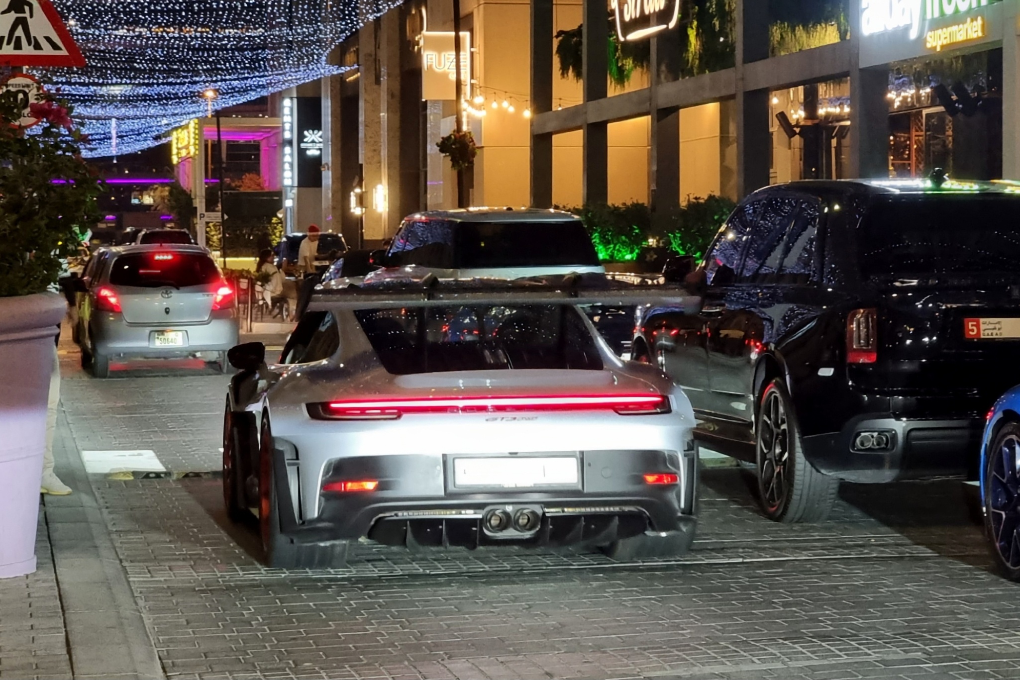 porsche,  porsche 911,  911 gt3,  porsche 911 gt3 rs,  911 gt3 rs,  dubai,  uae,  bien so,  bien so dat nhat,  bien so dat,  dau gia,  dau gia bien so anh 2