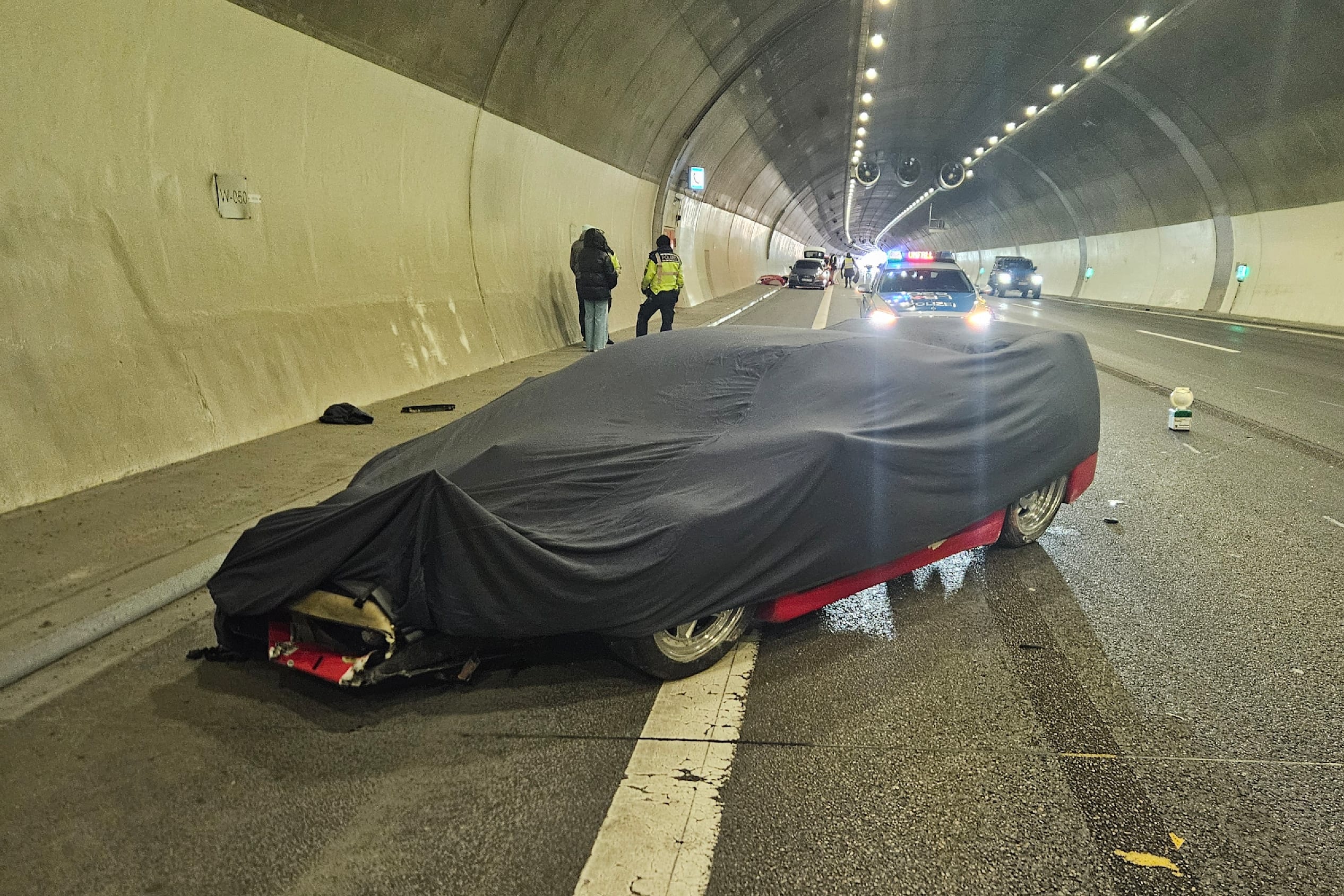 ferrari,  f40,  ferrari f40,  sieu xe,  tai nan,  tai nan sieu xe,  mechatronik anh 20