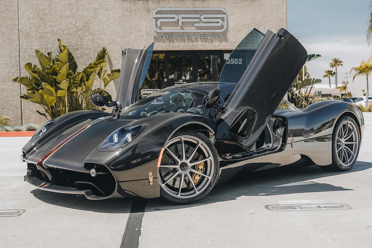 Sieu xe Pagani Utopia dau tien tai My hinh anh