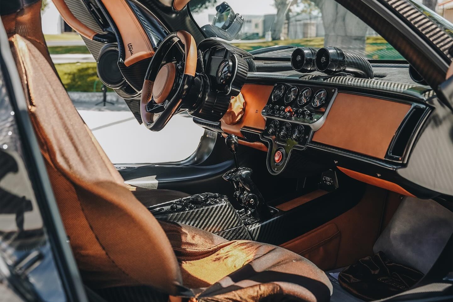 pagani,  utopia,  sieu xe,  pagani utopia,  my,  sieu xe,  huayra,  zonda anh 6