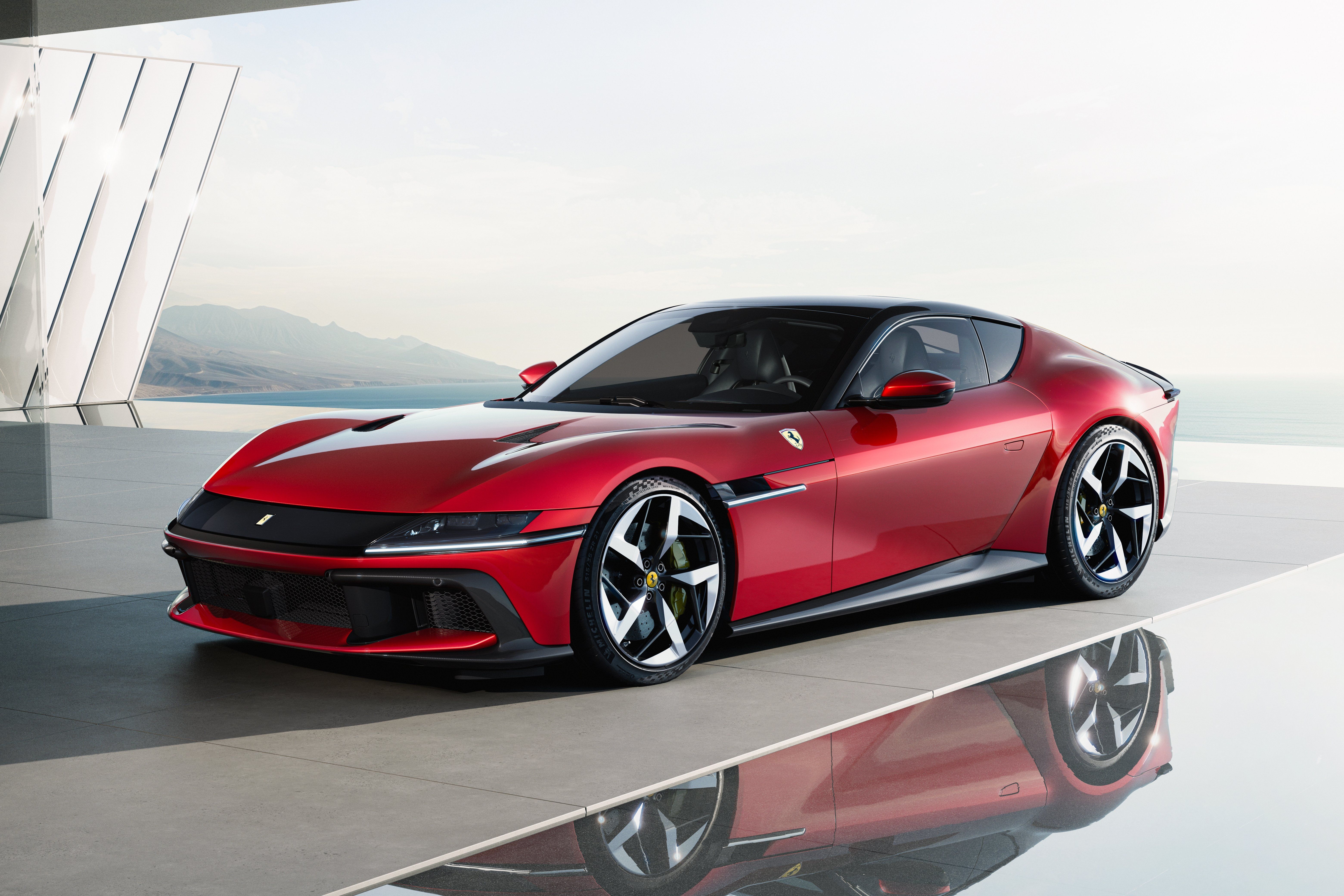 ferrari,  12Cilindri,  12Cilindri spider,  ferrari 12Cilindri,  ferrari 12Cilindri spider,  sieu xe,  Nguyen Quoc Cuong,  cuong do la anh 2