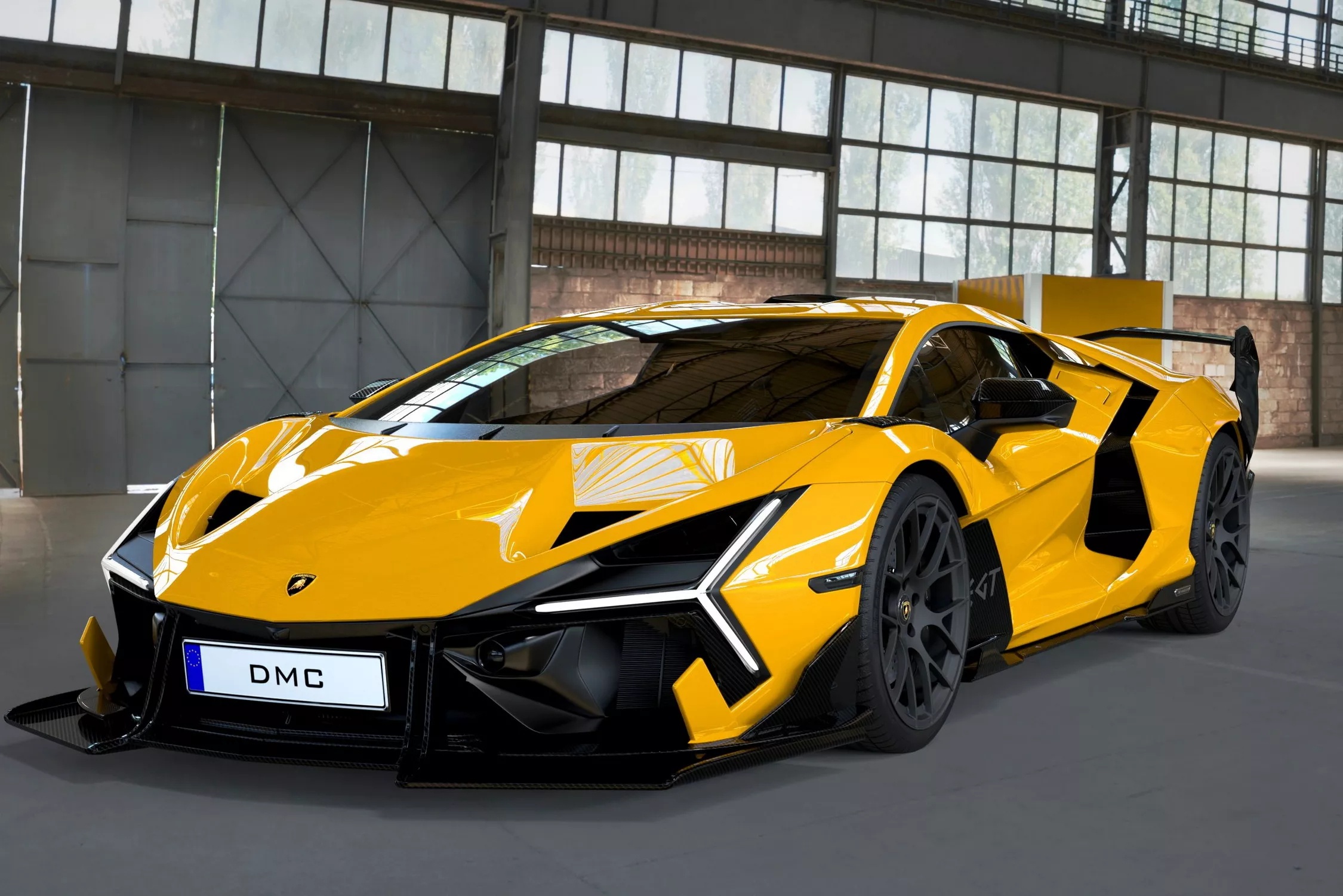 Lamborghini Revuelto DMC Edizione GT gia hon 1 trieu USD hinh anh