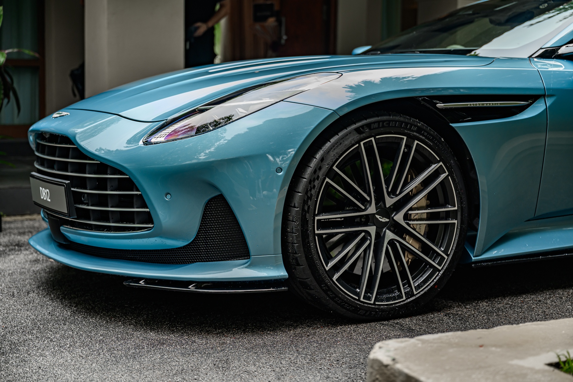 aston martin,  db12,  db12 volante,  gt,  grand tourer,  sieu xe,  singapore anh 3