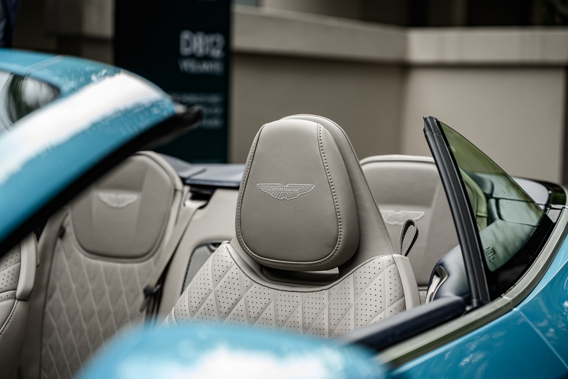 aston martin,  db12,  db12 volante,  gt,  grand tourer,  sieu xe,  singapore anh 4