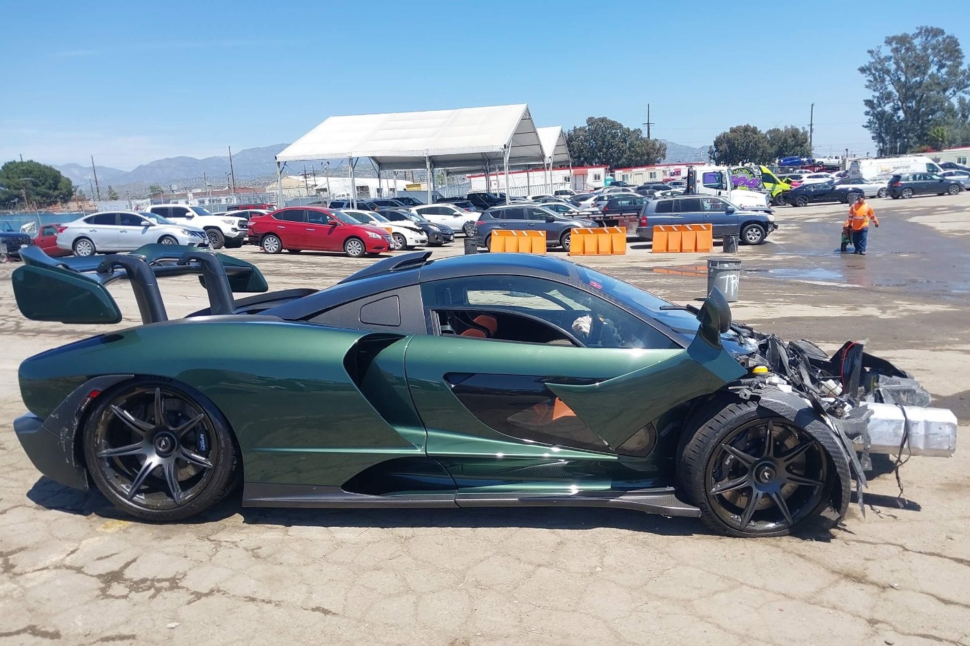 mclaren,  senna,  mclaren senna,  tai nan,  youtuber,  mondi,  sieu xe,  tai nan sieu xe,  sieu xe tai nan anh 4