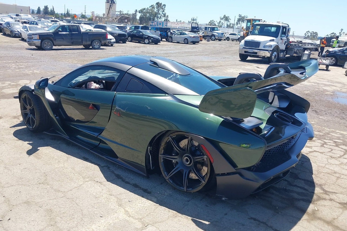 mclaren,  senna,  mclaren senna,  tai nan,  youtuber,  mondi,  sieu xe,  tai nan sieu xe,  sieu xe tai nan anh 6