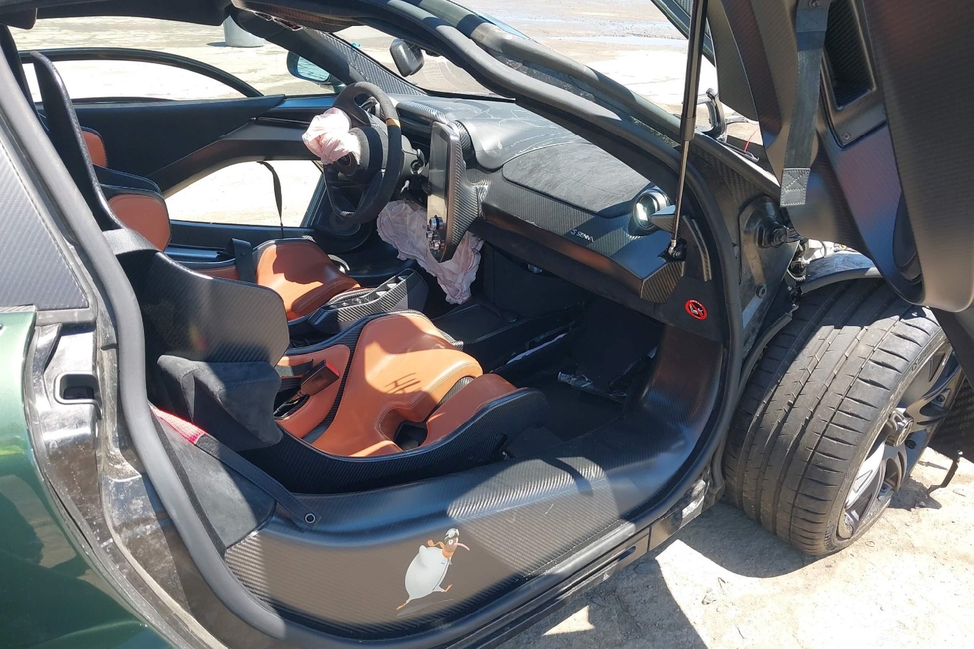 mclaren,  senna,  mclaren senna,  tai nan,  youtuber,  mondi,  sieu xe,  tai nan sieu xe,  sieu xe tai nan anh 8