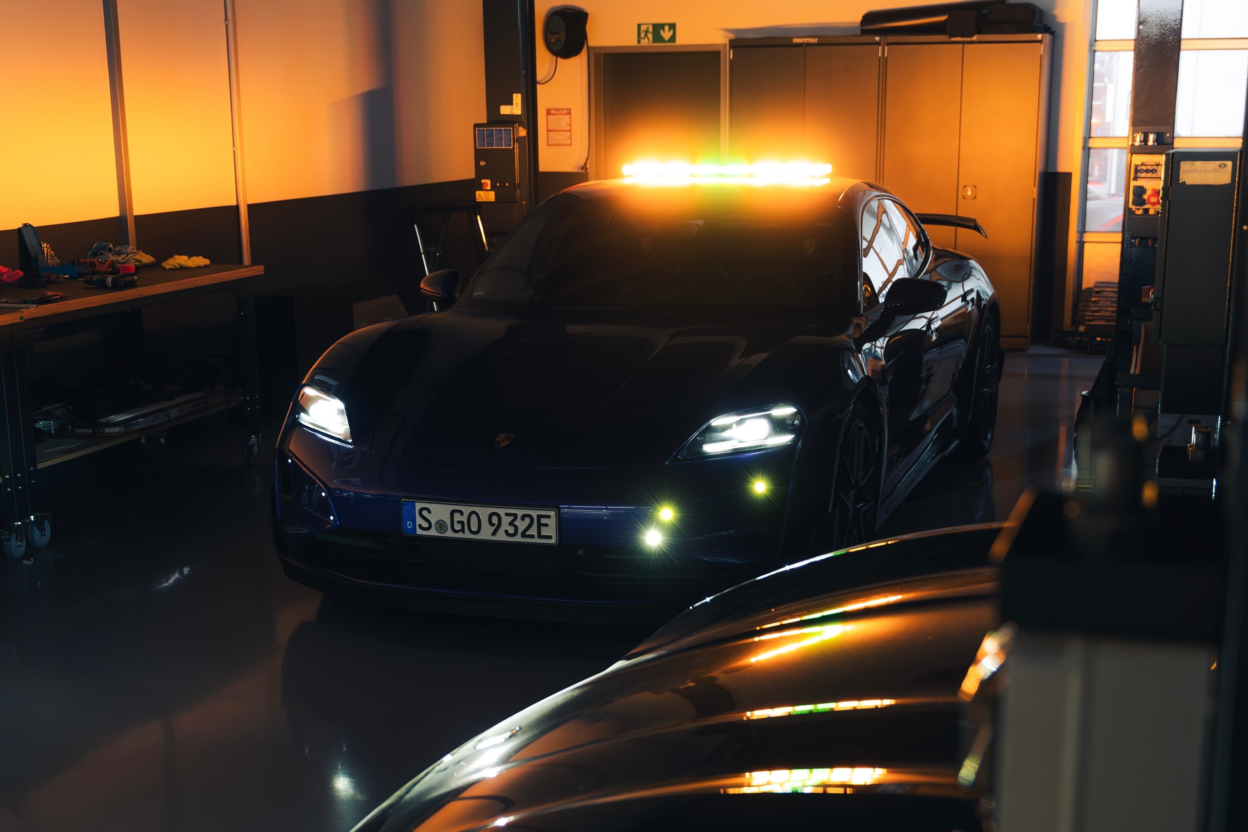 porsche,  taycan,  taycan turbo gt,  taycan turbo s,  xe điện,  ev,  formula e,  safety car,  xe an toàn ảnh 11 porsche,  taycan,  taycan turbo gt,  taycan turbo s,  xe dien,  ev,  formula e,  safety car,  xe an toan anh 11