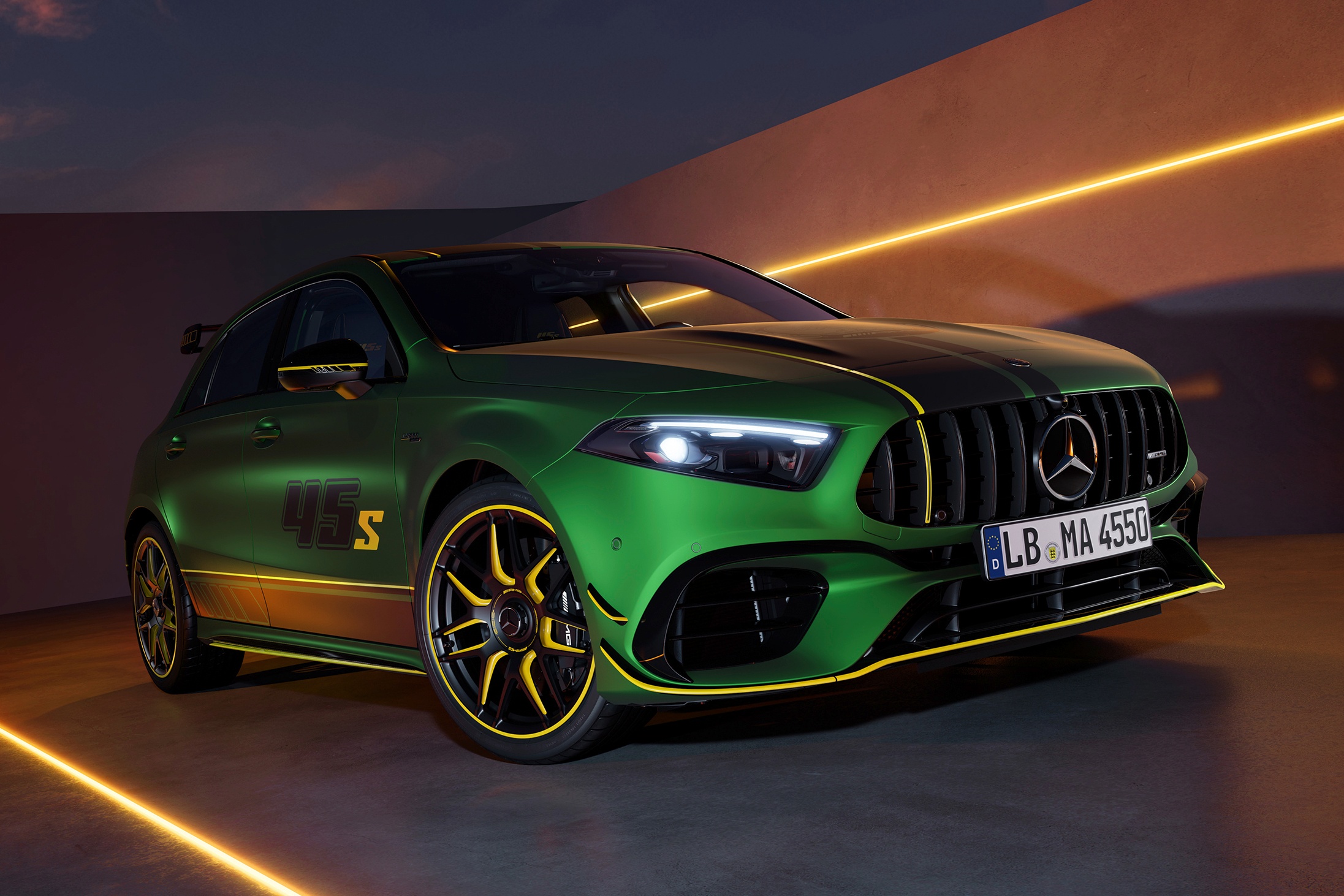 mercedes,  amg,  a45,  a 45,  a45 s,  limited edition,  gioi han,  hatchback,  hieu nang cao anh 11