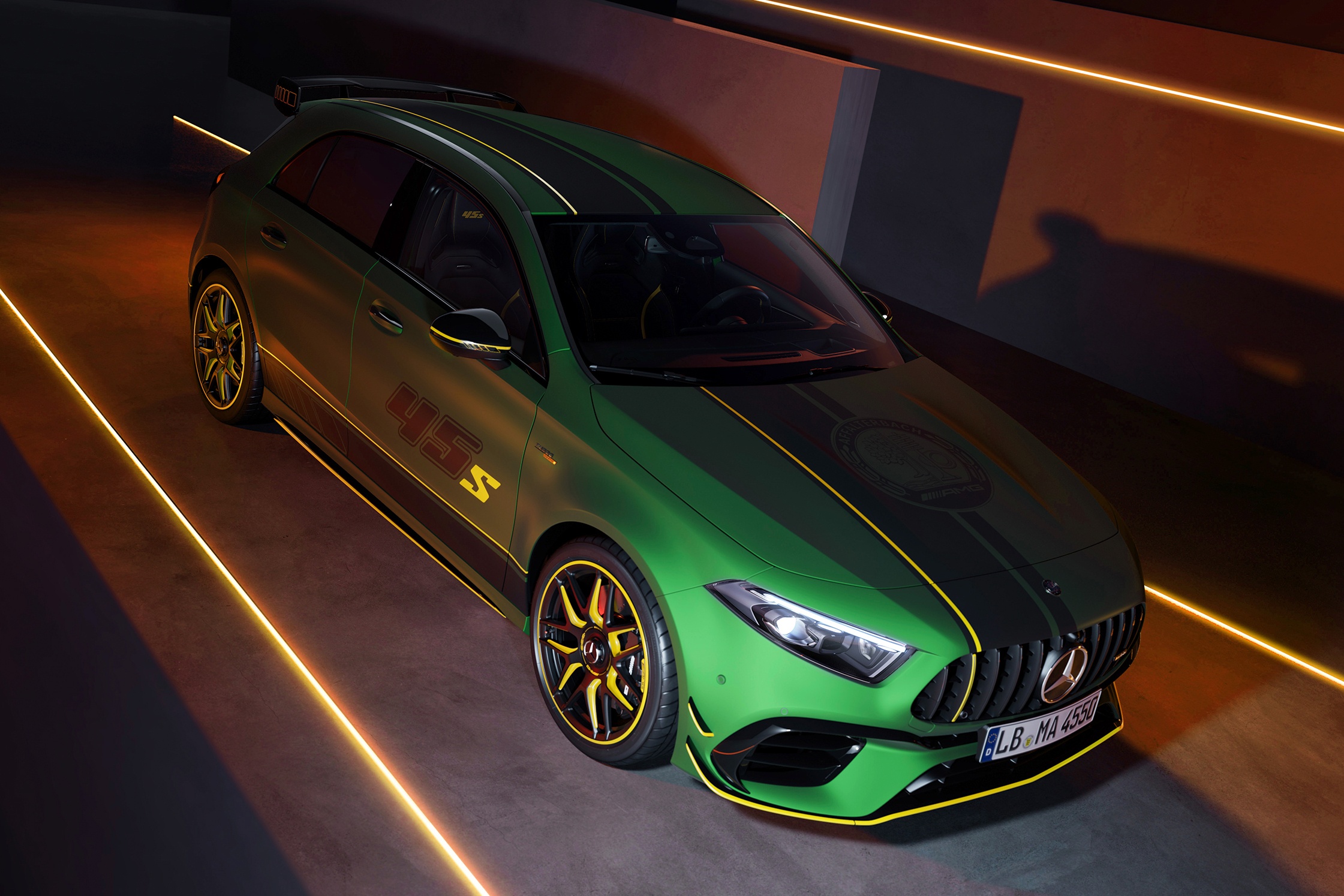 mercedes,  amg,  a45,  a 45,  a45 s,  limited edition,  gioi han,  hatchback,  hieu nang cao anh 1