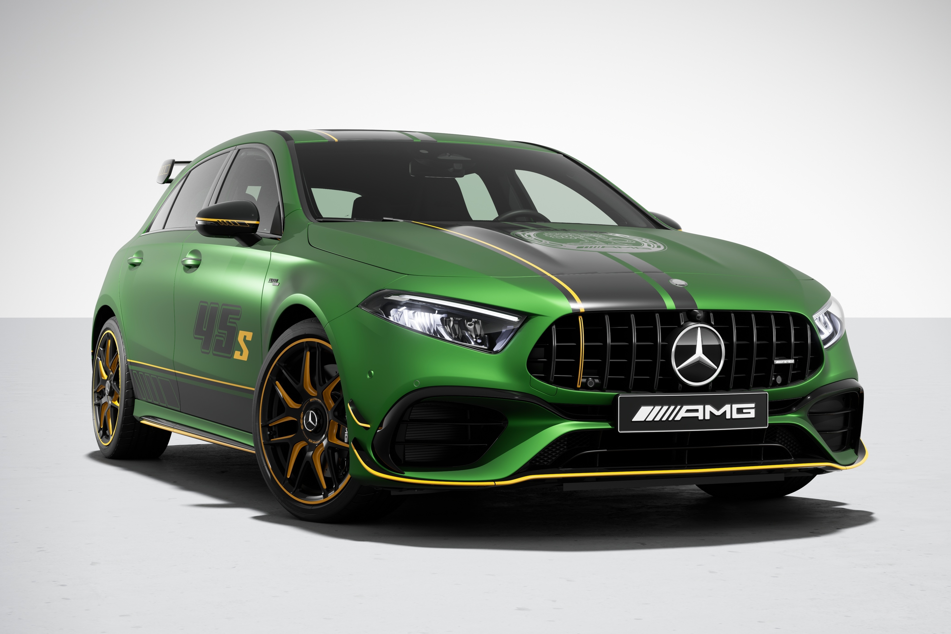 mercedes,  amg,  a45,  a 45,  a45 s,  limited edition,  gioi han,  hatchback,  hieu nang cao anh 2