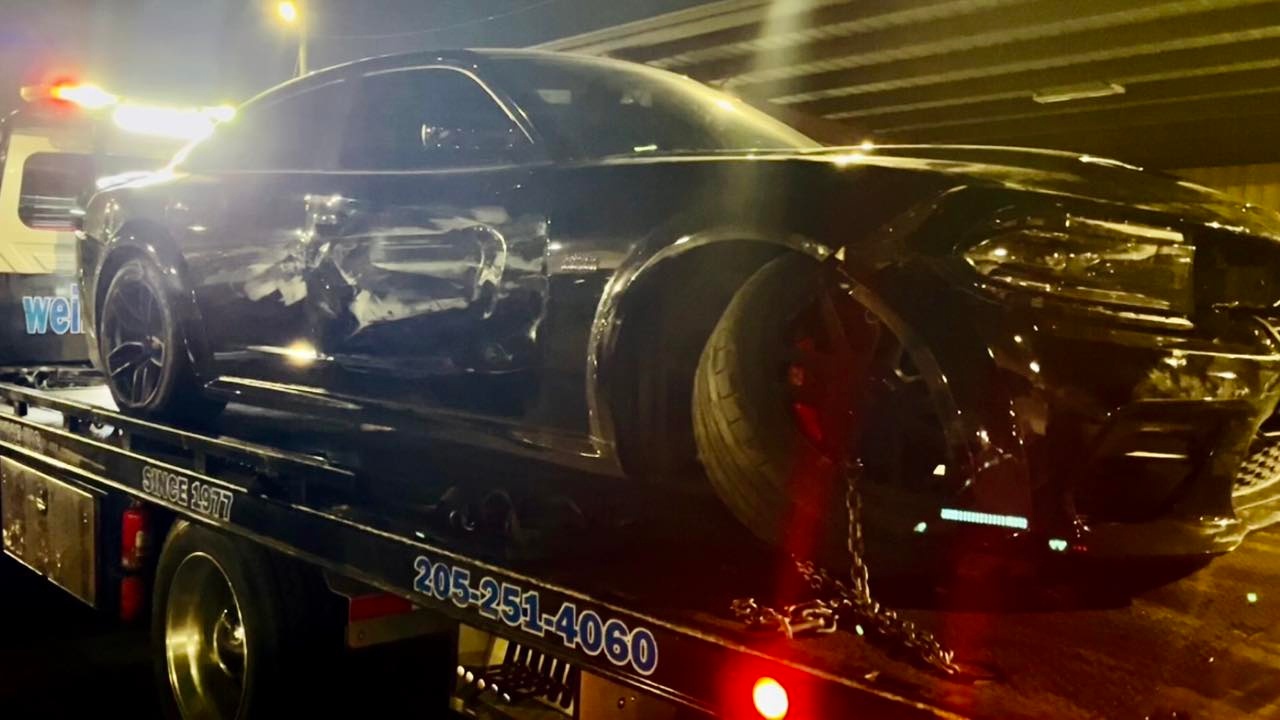 canh sat,  canh sat my,  dua xe,  tich thu,  dodge,  challenger,  charger,  ford,  mustang,  chevrolet,  camaro anh 3