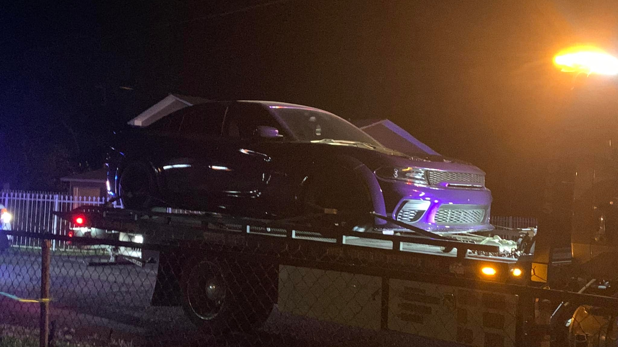 canh sat,  canh sat my,  dua xe,  tich thu,  dodge,  challenger,  charger,  ford,  mustang,  chevrolet,  camaro anh 6