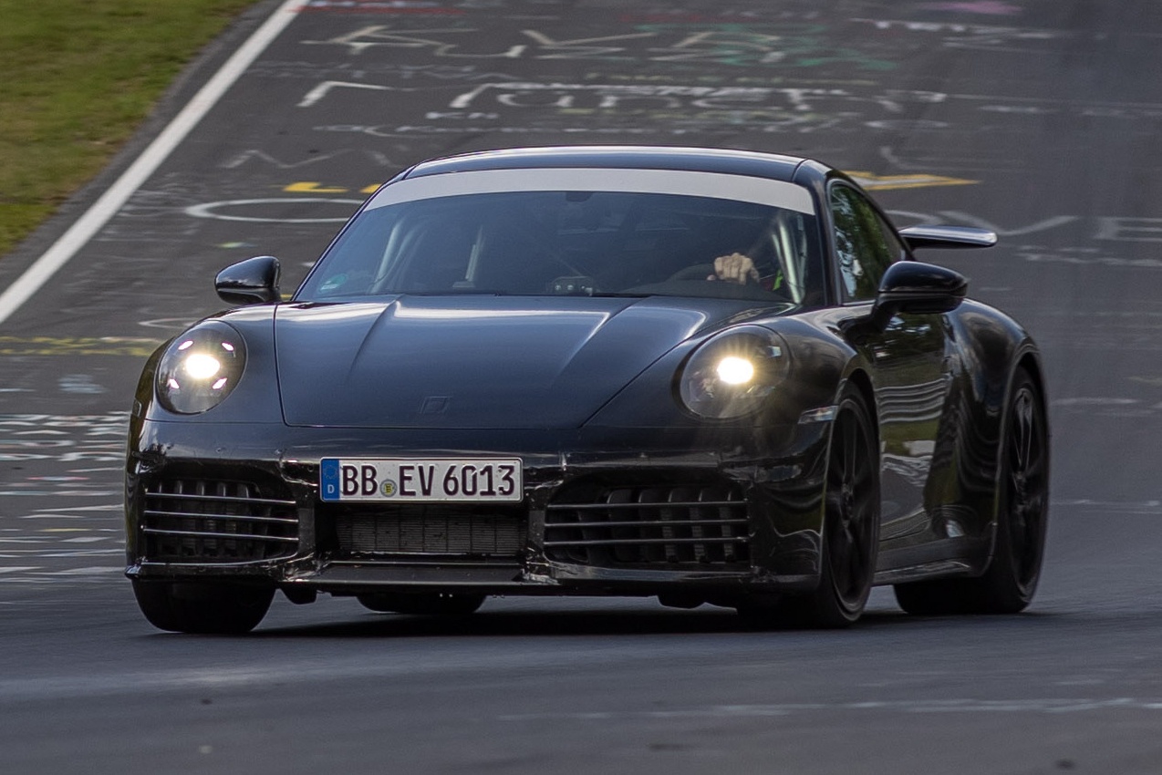 Porsche 911 Hybrid sap duoc trinh lang voi nhieu cong nghe moi hinh anh