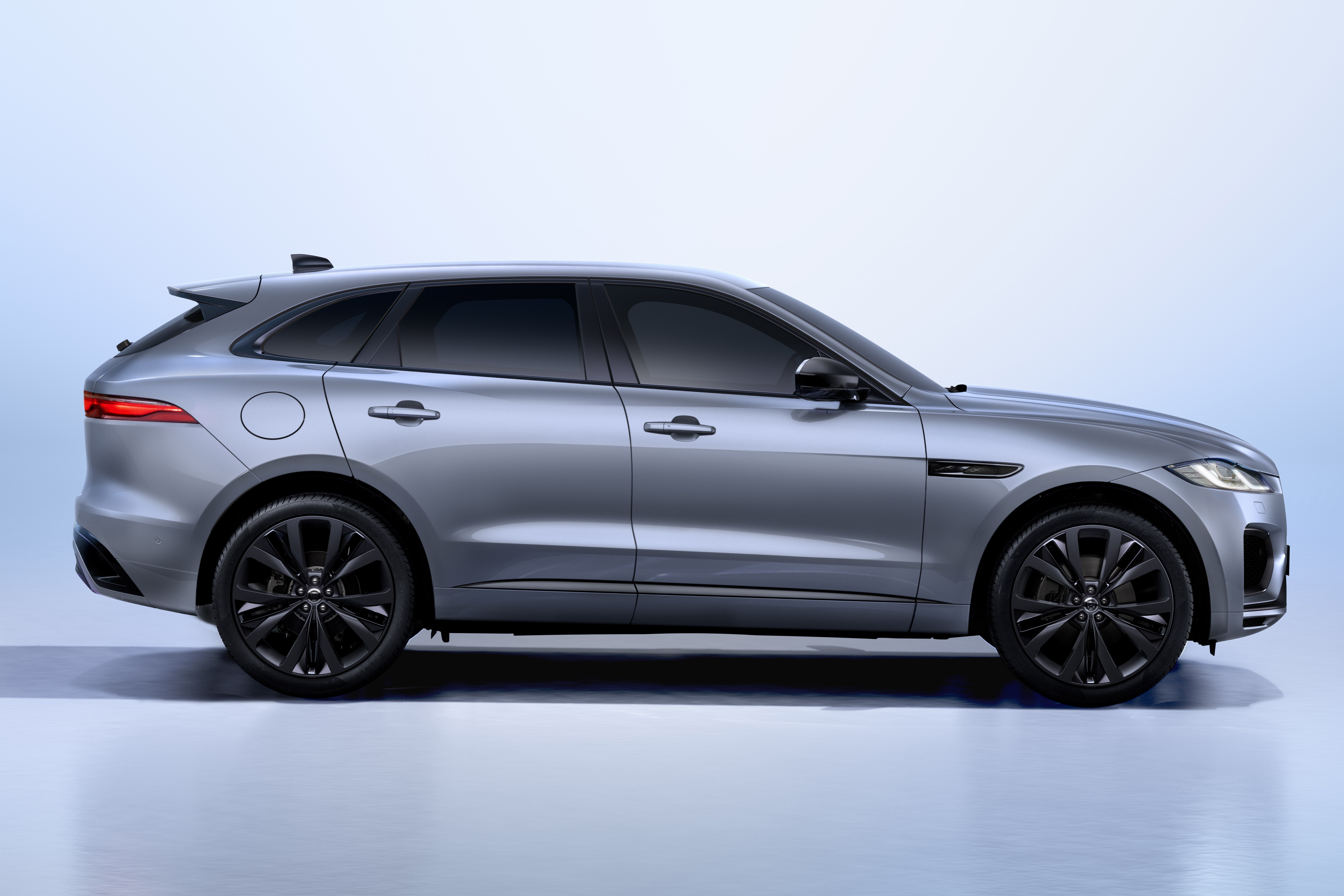 jaguar,  f-pace,  f-type,  f-pace svr,  suv,  90th Anniversary Edition,  575 Edition. anh 4