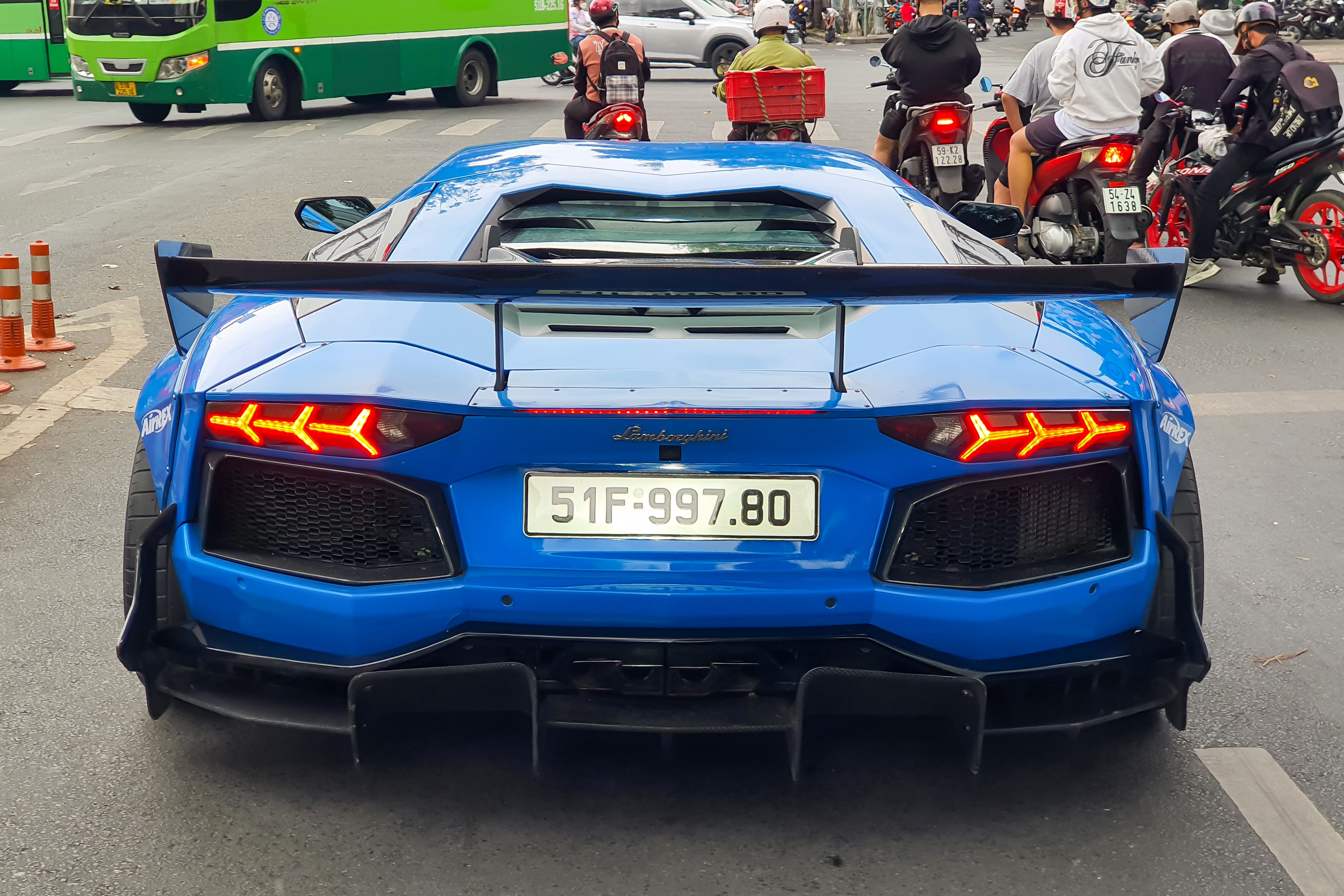 siêu xe,  lamborghini,  aventador,  liberty walk,  xe độ,  thân rộng,  lamborghini aventador,  aventador liberty walk ảnh 13 sieu xe,  lamborghini,  aventador,  liberty walk,  xe do,  than rong,  lamborghini aventador,  aventador liberty walk anh 13