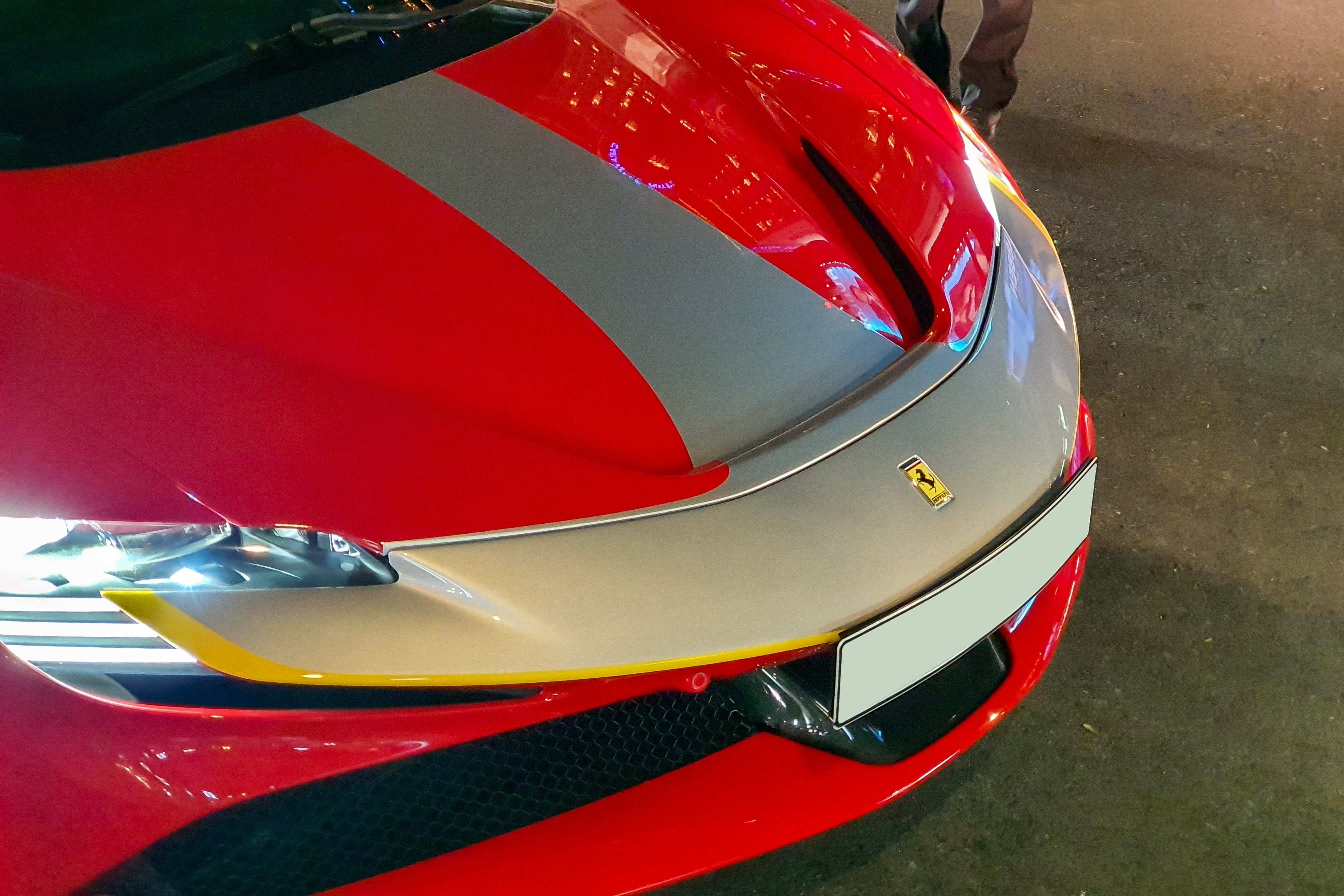 ferrari,  sf90,  sf90 stradale,  sf90 spider,  assetto fiorano,  sf90 assetto fiorano,  viet nam,  bien so anh 3