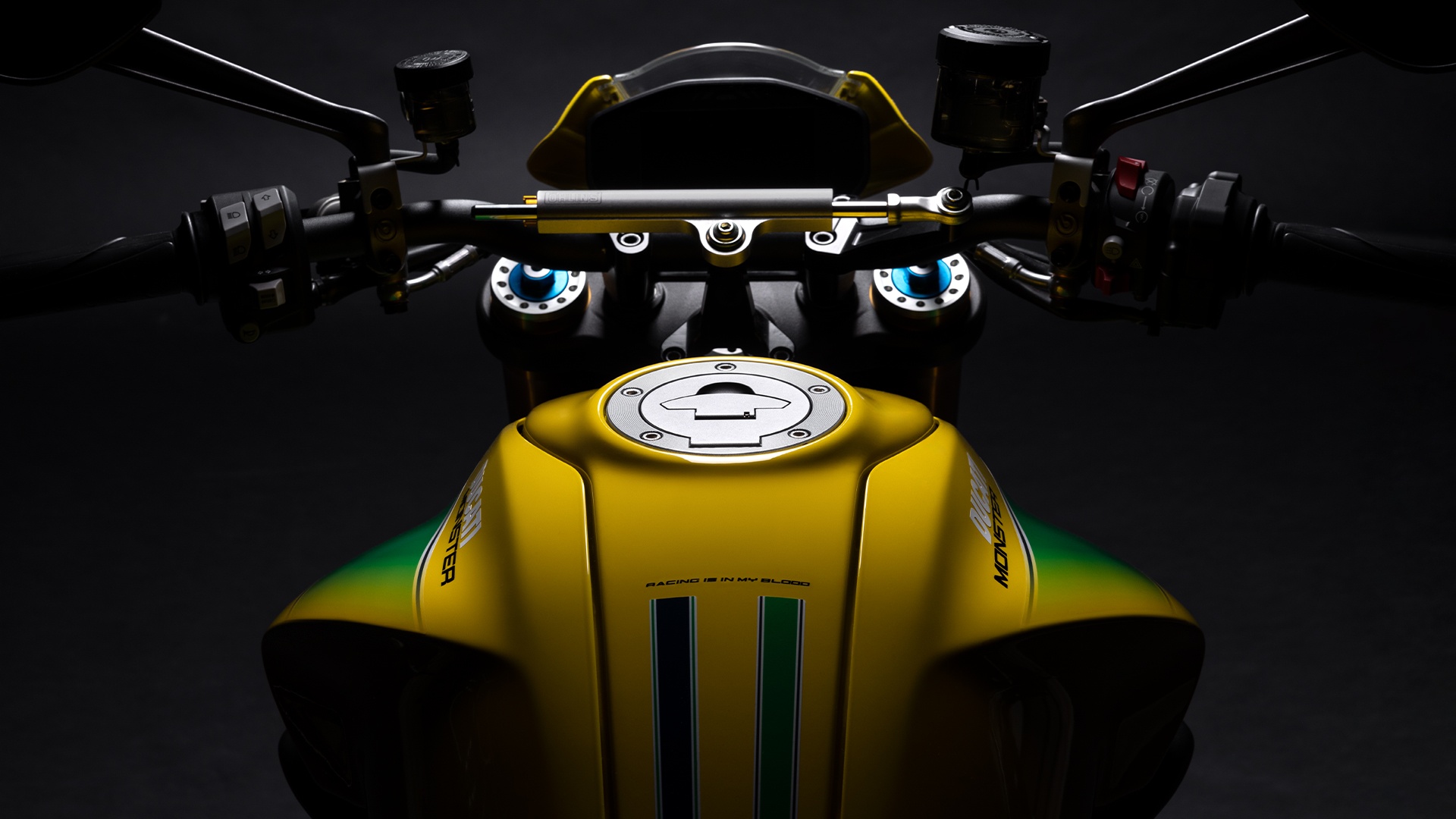 ducati,  monster,  senna,  monster senna,  ducati monster,  ducati monster senna,  nakedbike,  bản giới hạn,  ayrton senna ảnh 28 ducati,  monster,  senna,  monster senna,  ducati monster,  ducati monster senna,  nakedbike,  ban gioi han,  ayrton senna anh 28