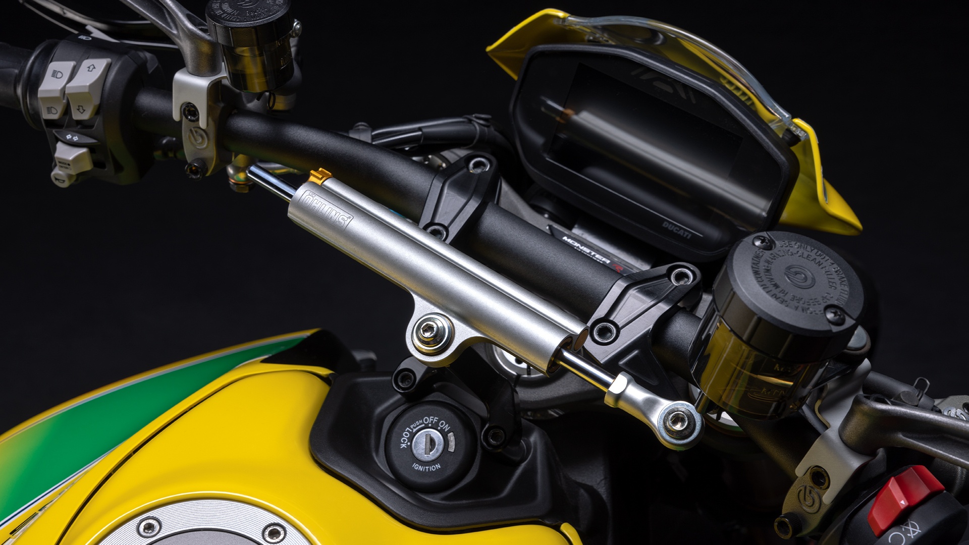 ducati,  monster,  senna,  monster senna,  ducati monster,  ducati monster senna,  nakedbike,  bản giới hạn,  ayrton senna ảnh 15 ducati,  monster,  senna,  monster senna,  ducati monster,  ducati monster senna,  nakedbike,  ban gioi han,  ayrton senna anh 15