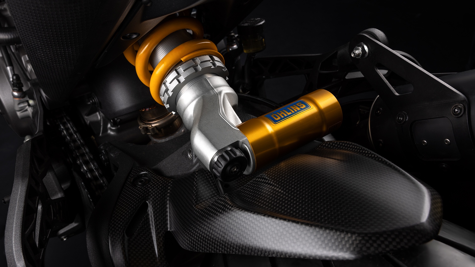 ducati,  monster,  senna,  monster senna,  ducati monster,  ducati monster senna,  nakedbike,  bản giới hạn,  ayrton senna ảnh 27 ducati,  monster,  senna,  monster senna,  ducati monster,  ducati monster senna,  nakedbike,  ban gioi han,  ayrton senna anh 27