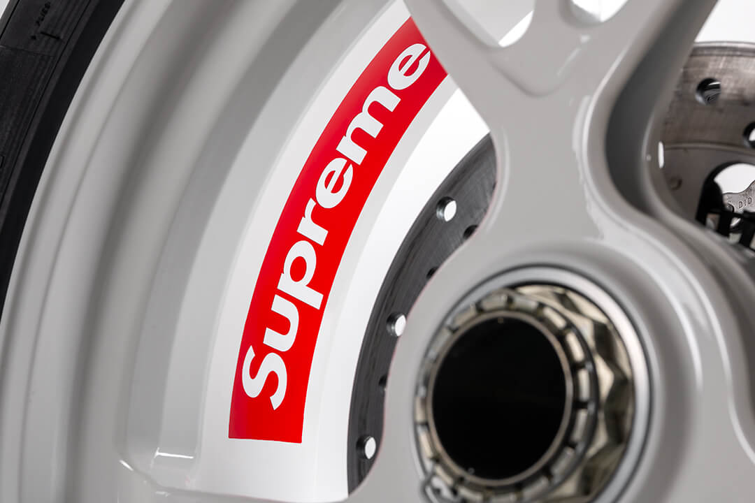Ducati Streetfighter V4 S Supreme có giá 50.000 USD