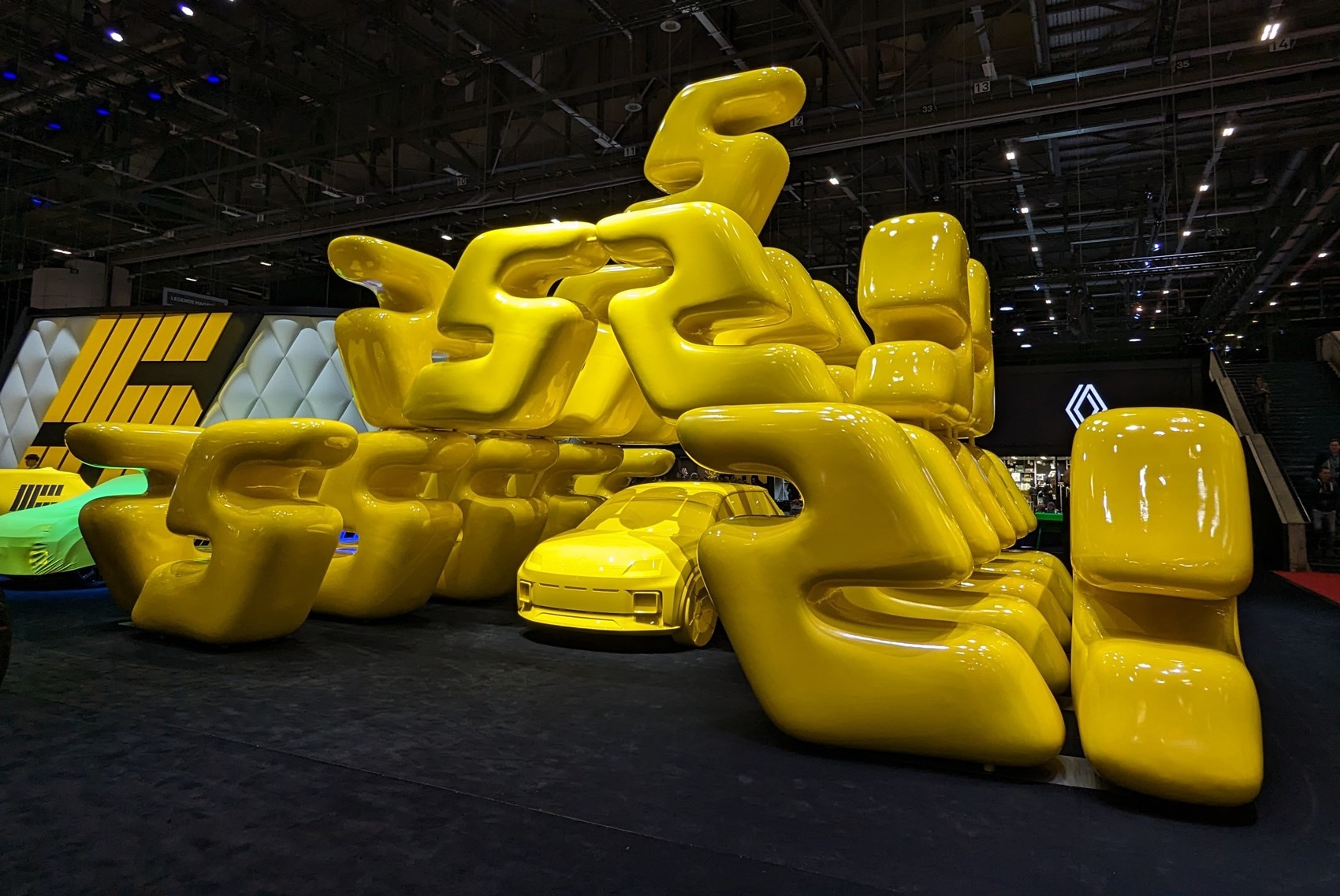 geneva motor show,  geneva,  trien lam,  trien lam xe hoi,  trien lam o to anh 2