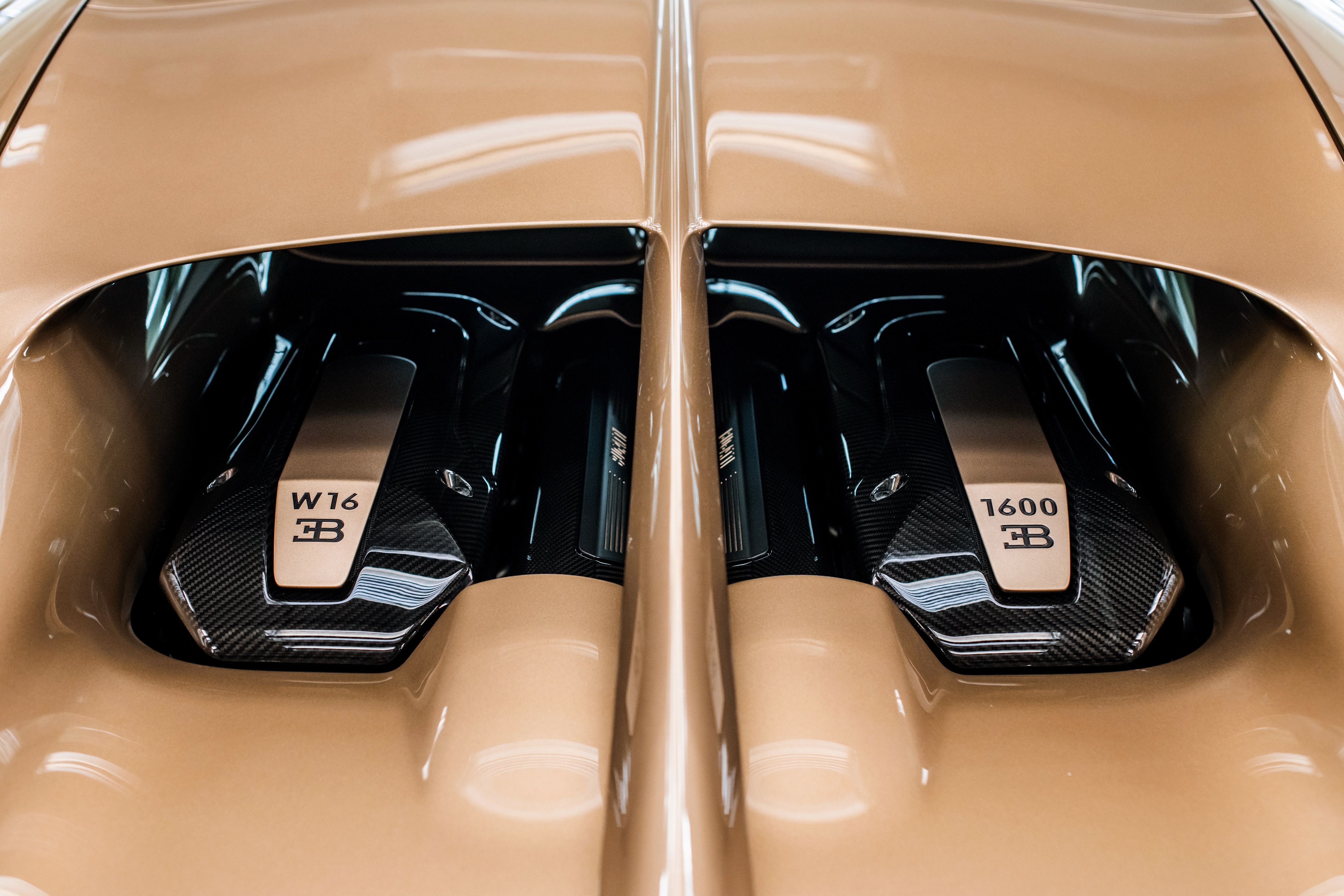 bugatti,  super sport,  chiron,  chiron super sport,  golden era,  sieu xe,  hypercar,  bugatti chiron,  Sur Mesure,  hang thua anh 15