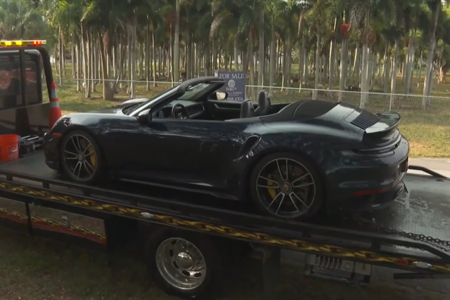 porsche,  911,  turbo,  turbo s,  911 turbo s,  911 turbo,  xe the thao,  tai nan,  chim duoi nuoc,  my anh 5