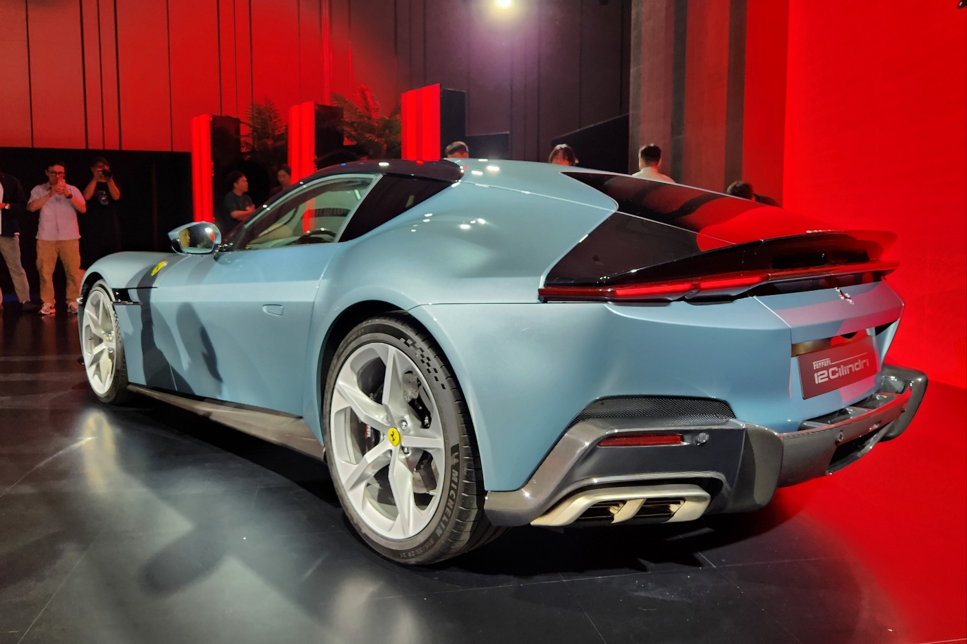 sieu xe,  ferrari,  12cilindri,  12cilindri spider,  812 superfast,  han quoc,  ra mat,  chau a,  ferrari 12cilindri anh 2