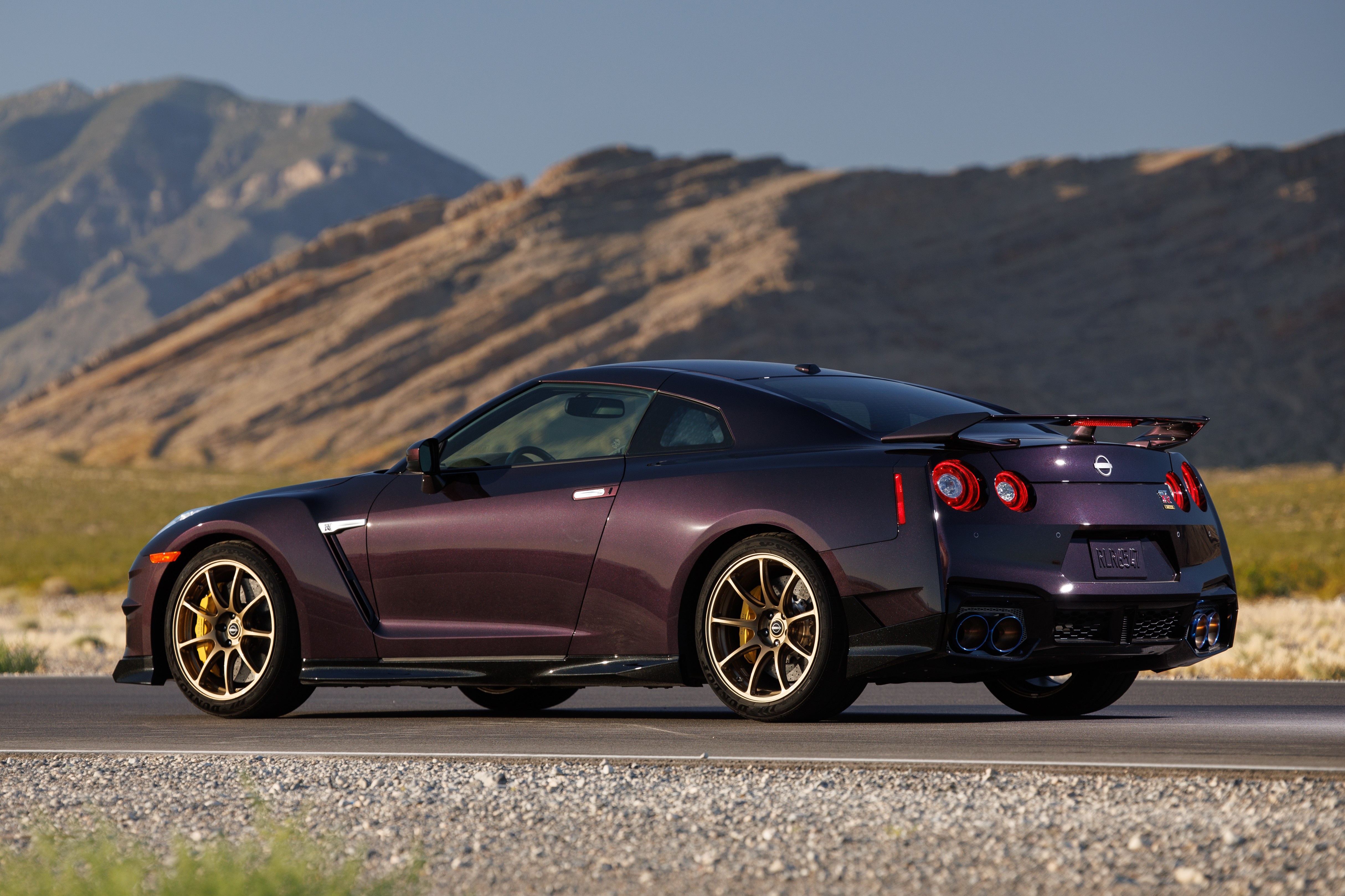 nissan,  gt-r,  r35,  r36,  skyline,  takumi,  takumi edition,  skyline edition,  t-spec,  gt-r t-spec,  nissan gt-r,  sieu xe anh 16