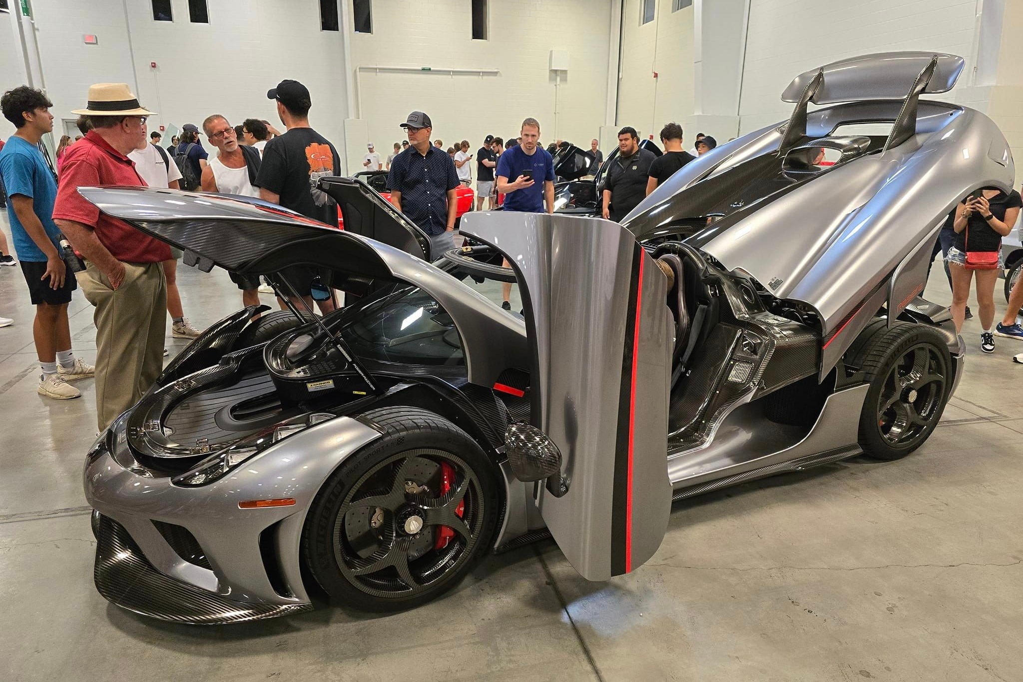 lamborghini,  sieu xe,  ferrari,  mclaren,  koenigsegg,  bugatti,  pagani,  porsche anh 2