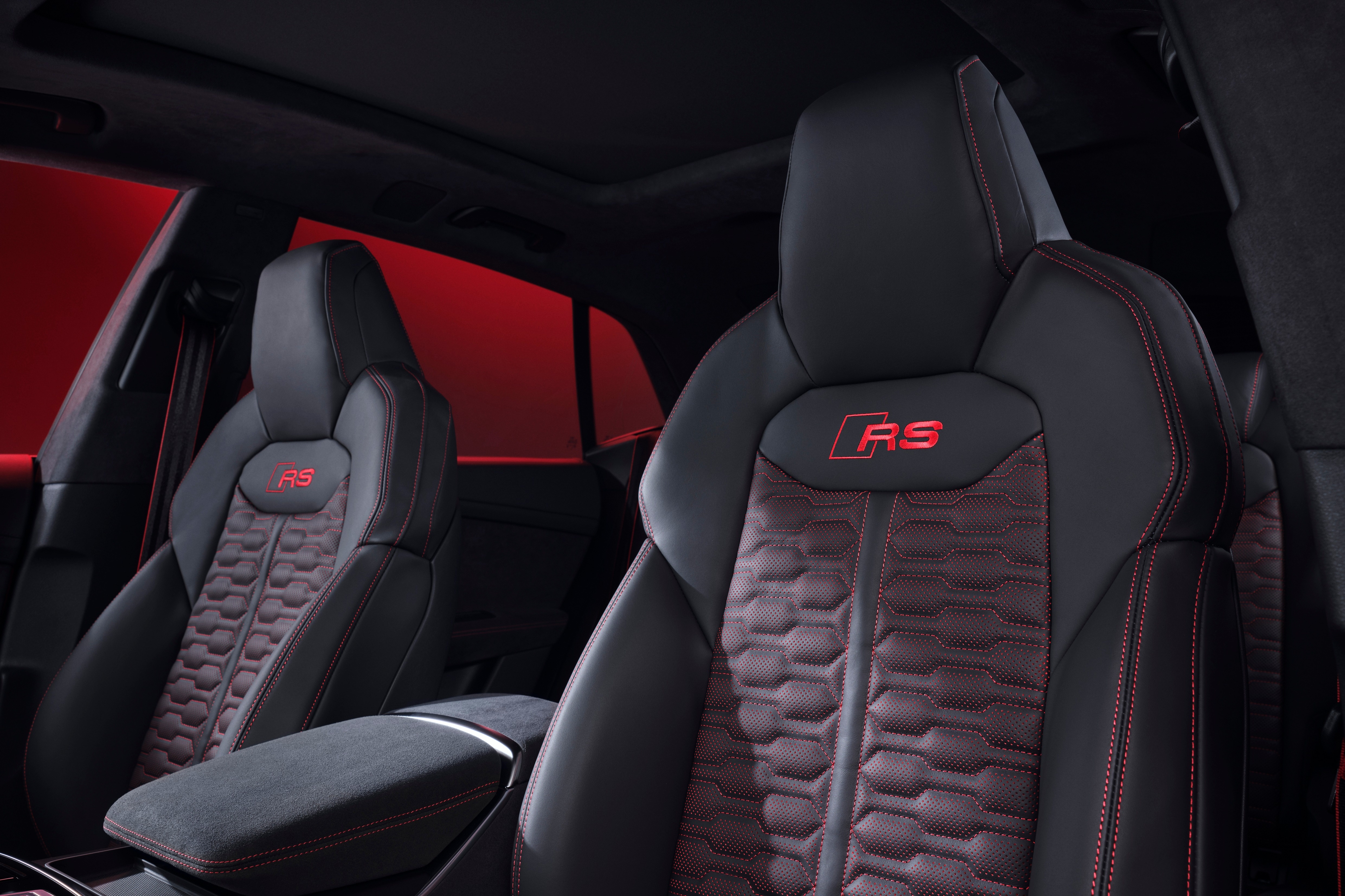 audi,  q8,  q8 e-tron,  rs q8,  audi rs q8,  suv,  hieu nang cao,  nurbugring,  audi rs q8 performance,  rs q8 performance anh 14