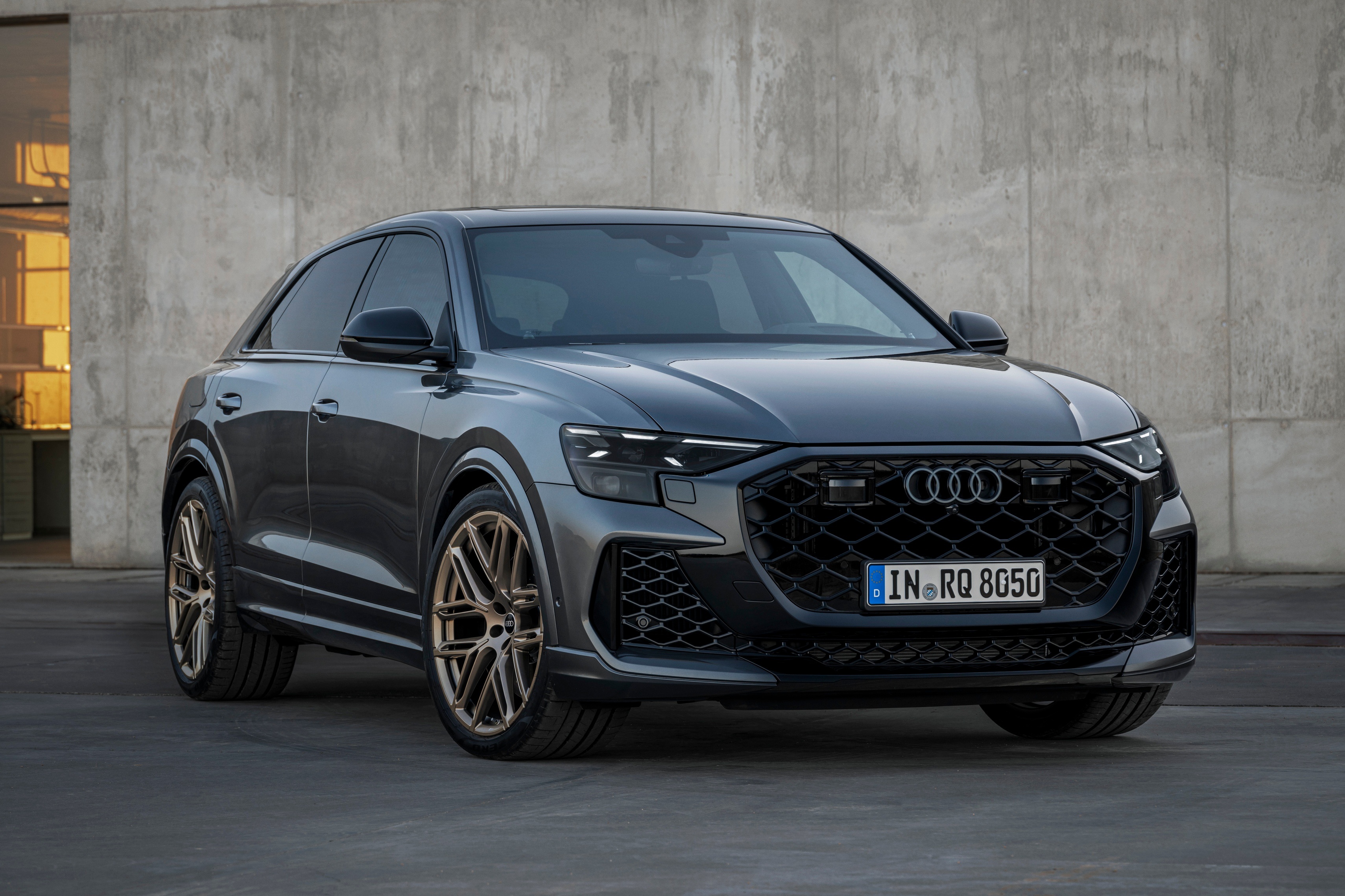 audi,  q8,  q8 e-tron,  rs q8,  audi rs q8,  suv,  hieu nang cao,  nurbugring,  audi rs q8 performance,  rs q8 performance anh 2
