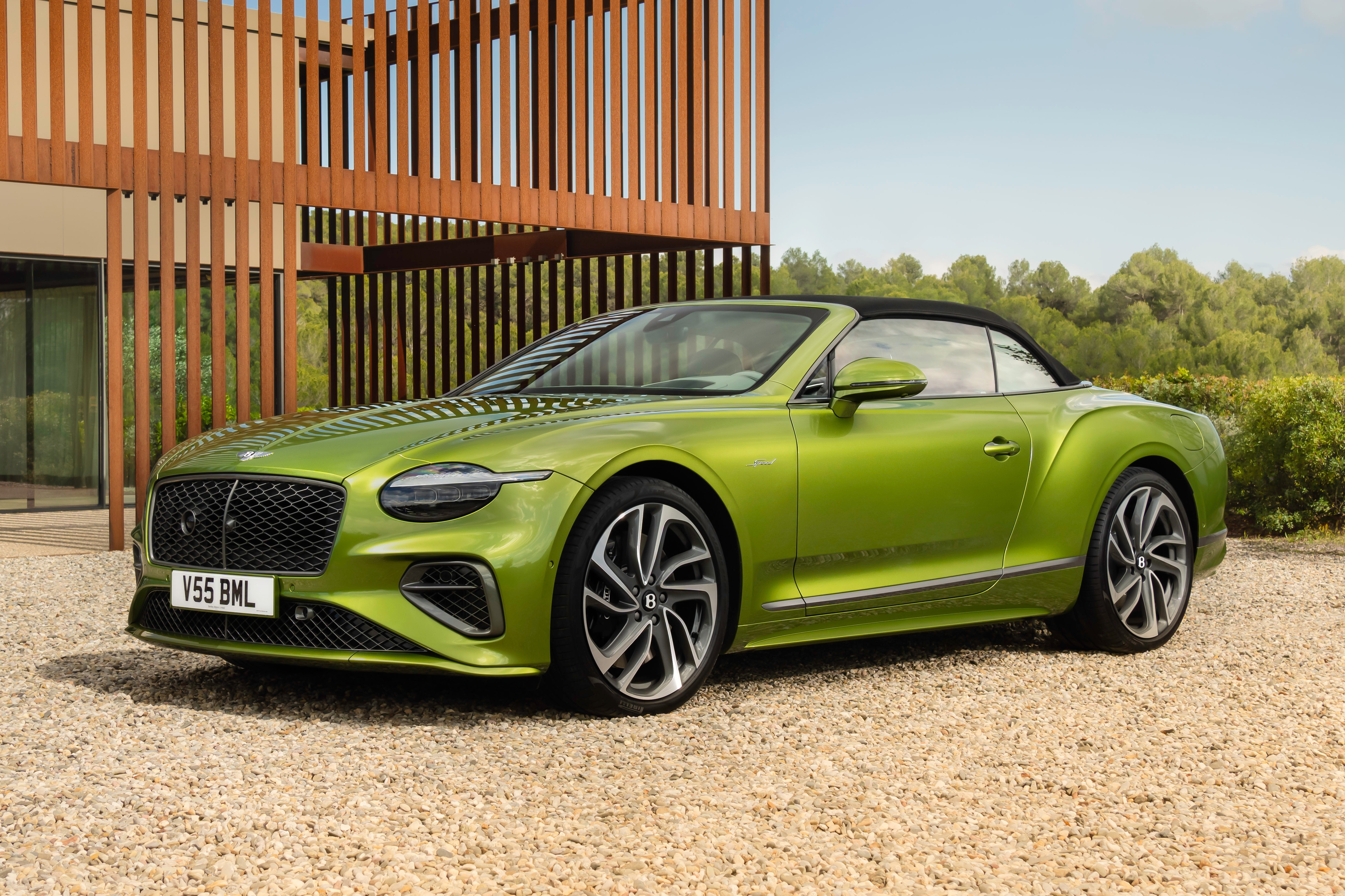 bentley,  continental gt,  continental gtc,  continental gt speed,  continental gtc speed,  grand tourer,  the he moi,  hybrid,  w12,  v8,  v8 hybrid anh 3