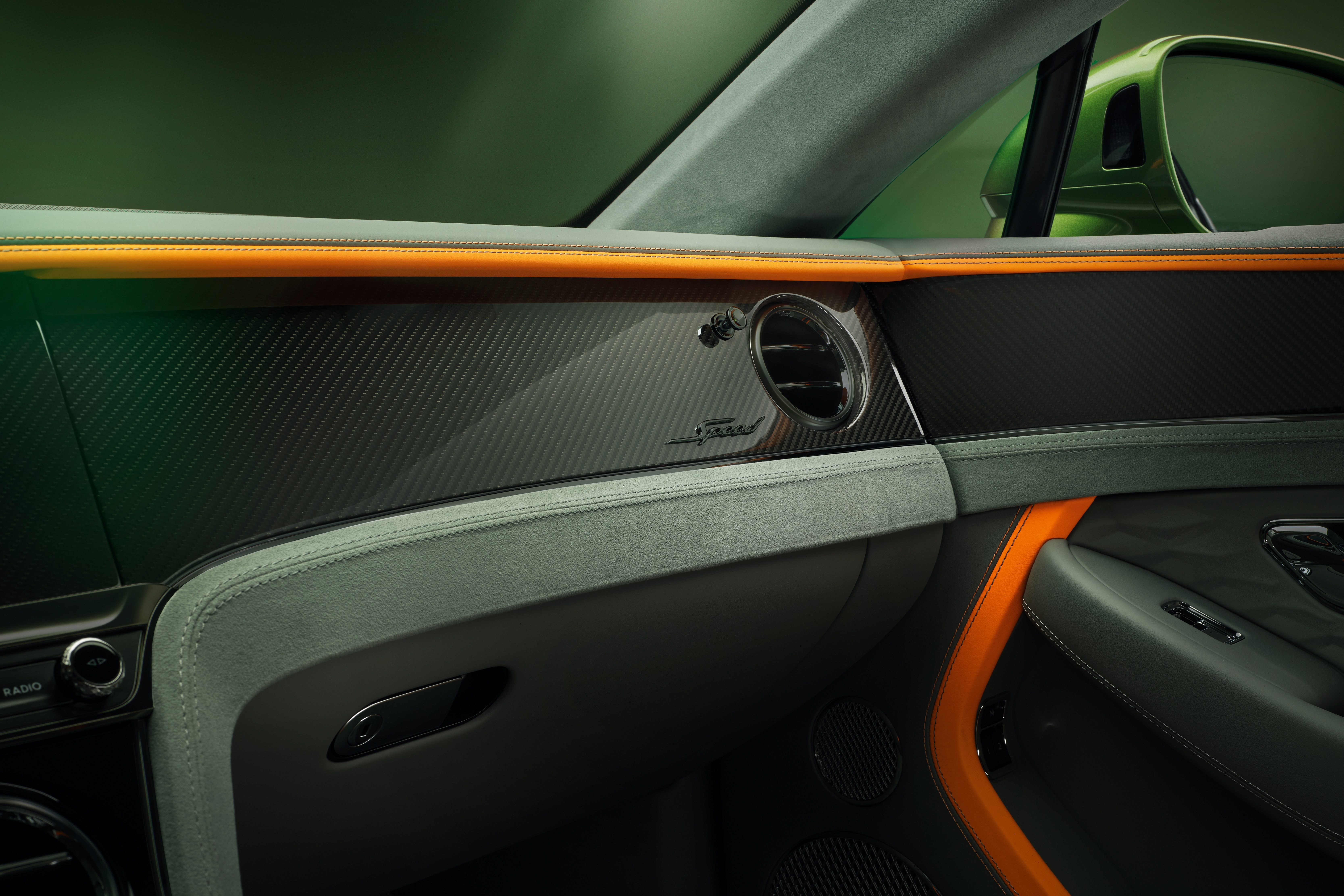 bentley,  continental gt,  continental gtc,  continental gt speed,  continental gtc speed,  grand tourer,  the he moi,  hybrid,  w12,  v8,  v8 hybrid anh 11