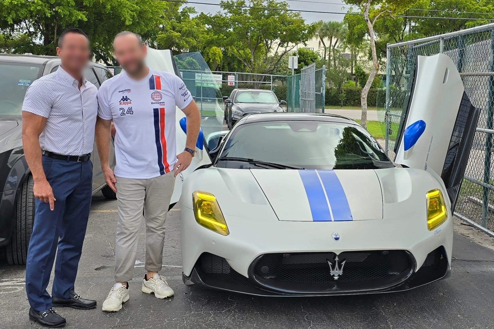 gumball,  gumball 3000,  cuong do la,  nguyen quoc cuong,  sieu xe,  lamborghini,  ferrari,  mclaren,  rolls-royce anh 11