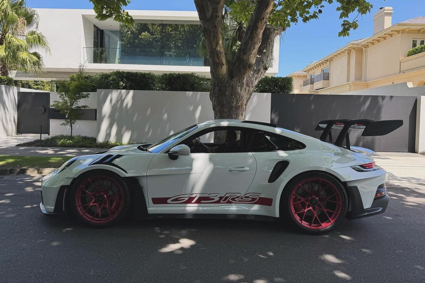 gumball,  gumball 3000,  cuong do la,  nguyen quoc cuong,  sieu xe,  lamborghini,  ferrari,  mclaren,  rolls-royce anh 13