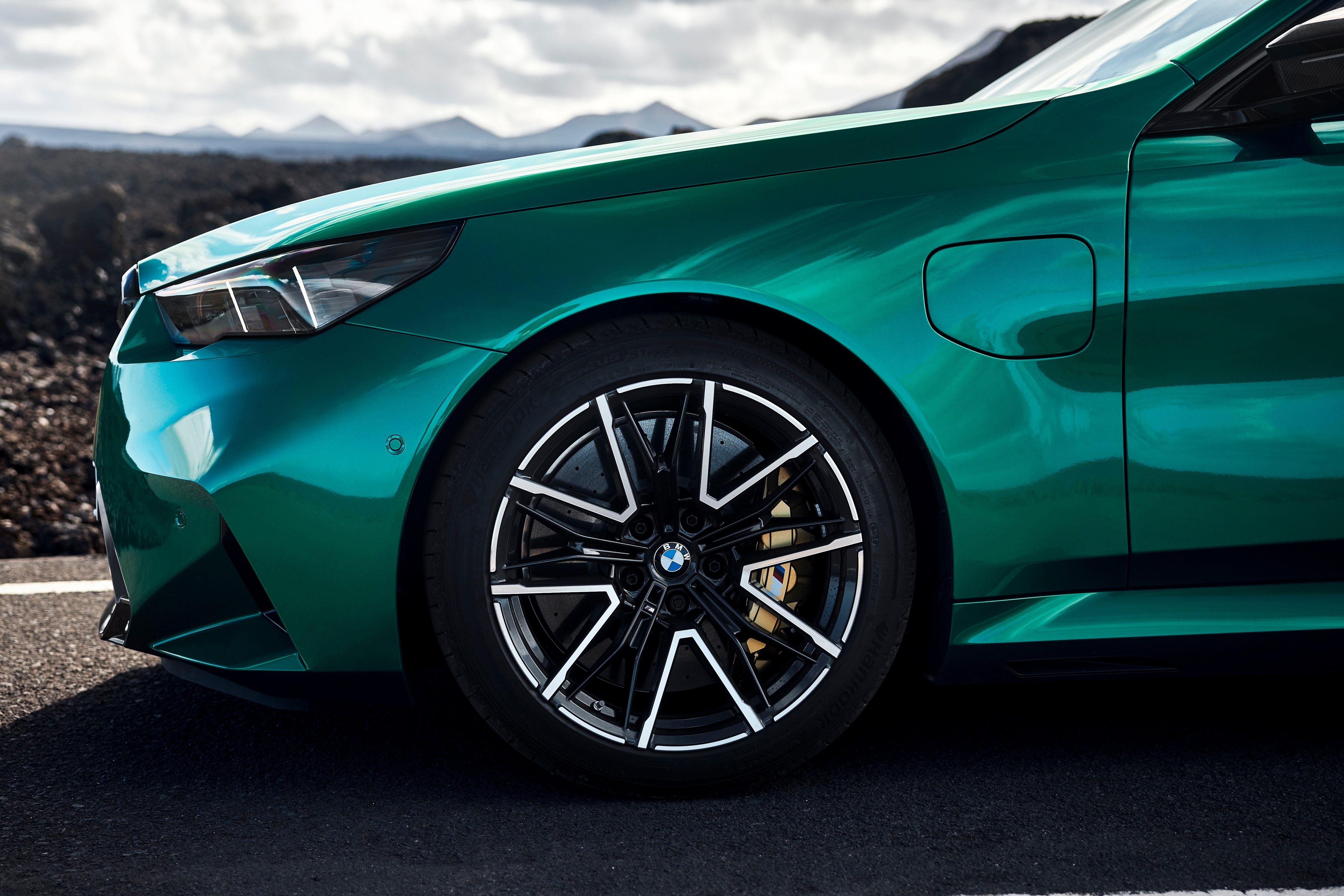 bmw,  m5,  bmw m5,  f90,  g90,  bmw m5 g90,  sedan,  hieu suat cao,  bmw m,  v8 anh 5