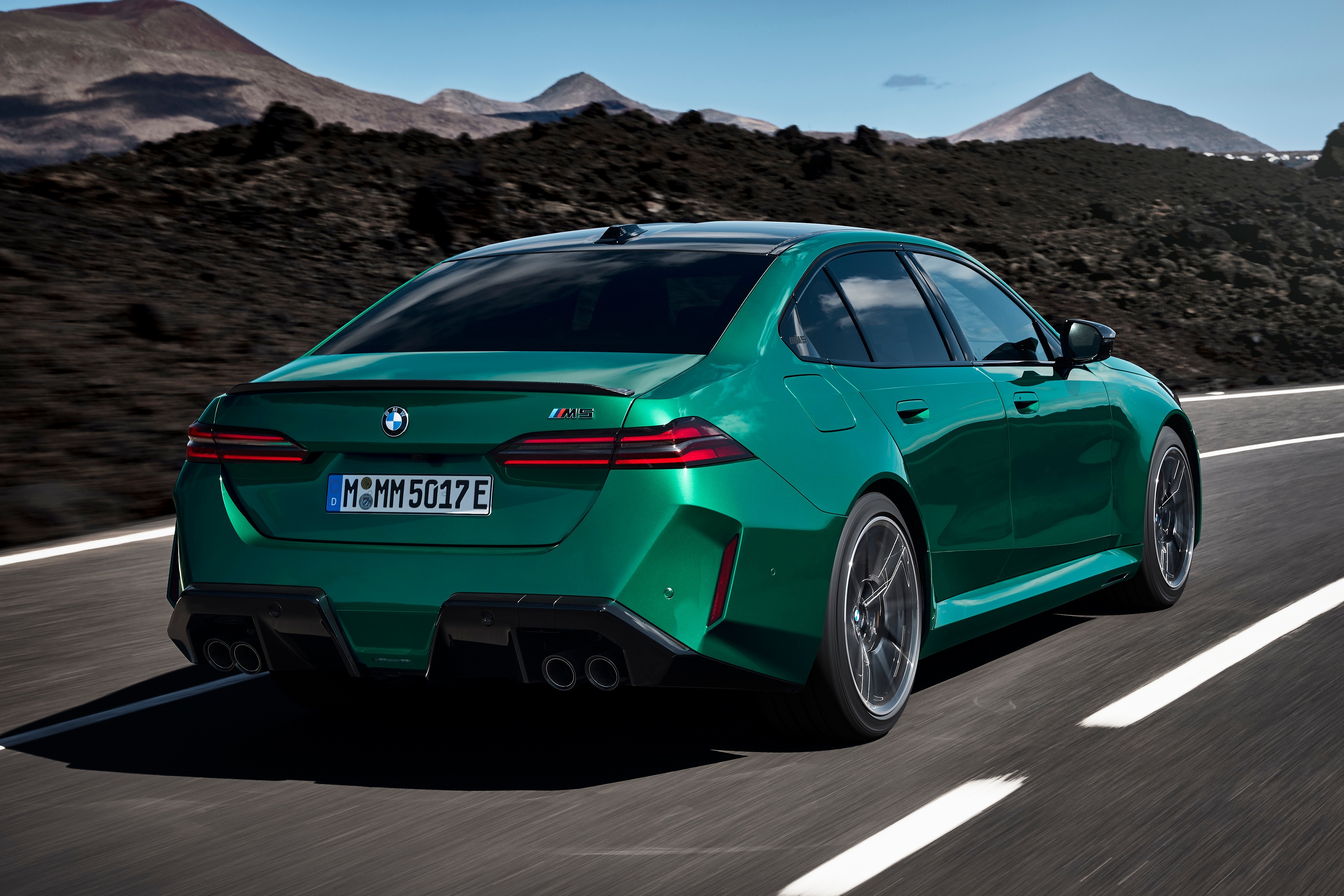 bmw,  m5,  bmw m5,  f90,  g90,  bmw m5 g90,  sedan,  hieu suat cao,  bmw m,  v8 anh 21