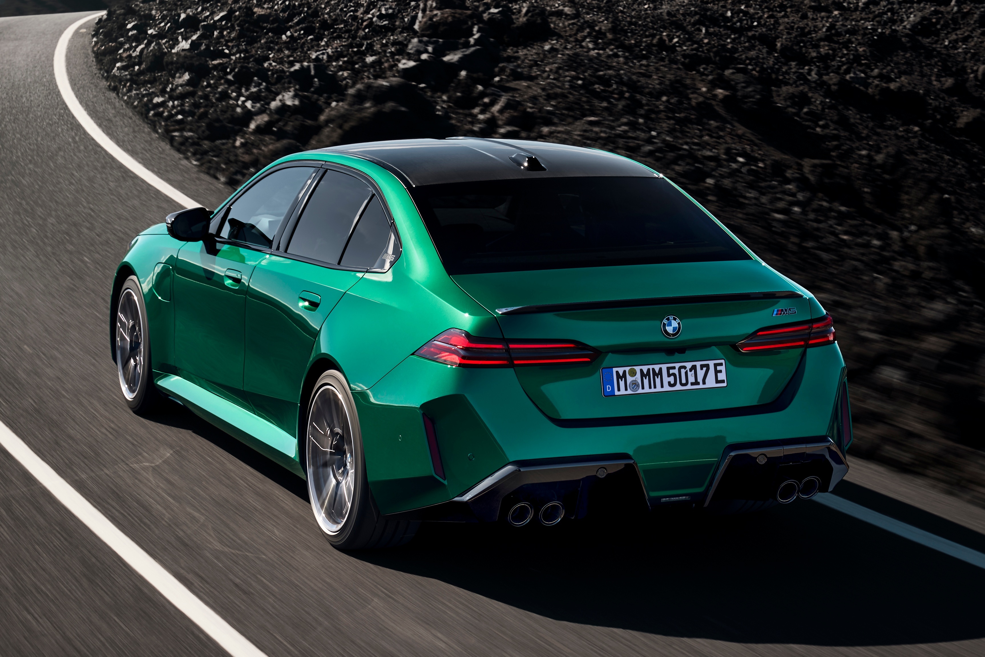 bmw,  m5,  bmw m5,  f90,  g90,  bmw m5 g90,  sedan,  hieu suat cao,  bmw m,  v8 anh 19