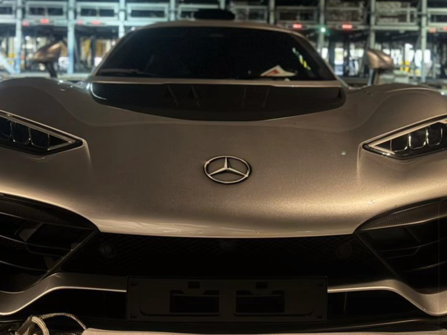 Hypercar Mercedes-AMG One đã có mặt tại Đông Nam Á