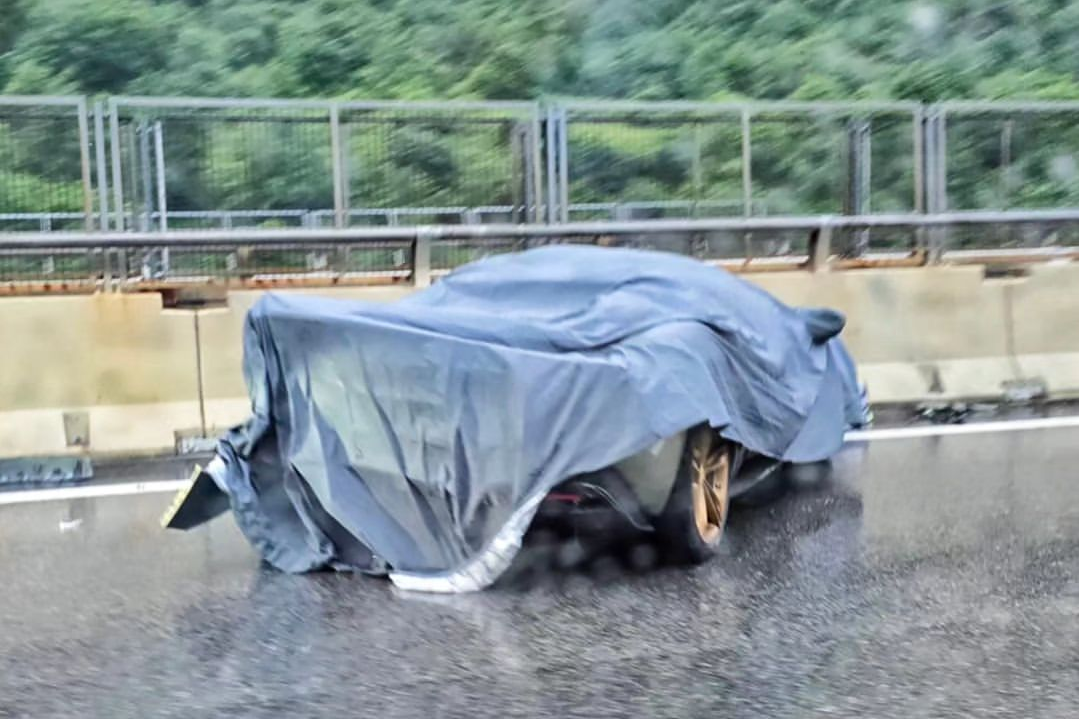 siêu xe,  tai nạn,  tai nạn siêu xe,  ferrari,  296 gtb,  296 gts,  sf90,  sf90 stradale,  sf90 spider,  laferrari,  296,  Ferrari Cavalcade ảnh 7 sieu xe,  tai nan,  tai nan sieu xe,  ferrari,  296 gtb,  296 gts,  sf90,  sf90 stradale,  sf90 spider,  laferrari,  296,  Ferrari Cavalcade anh 7